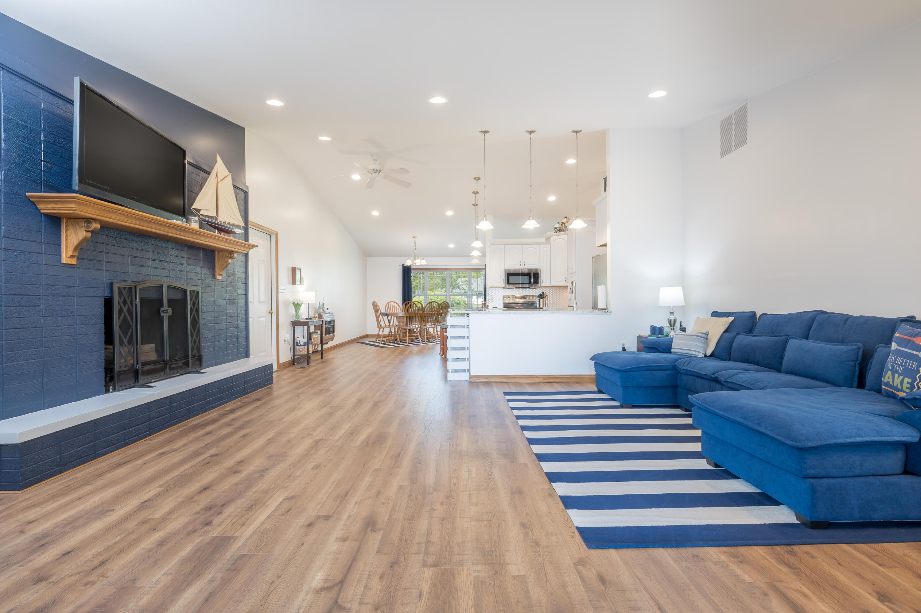 9342 OH-368, Huntsville, Ohio 43324