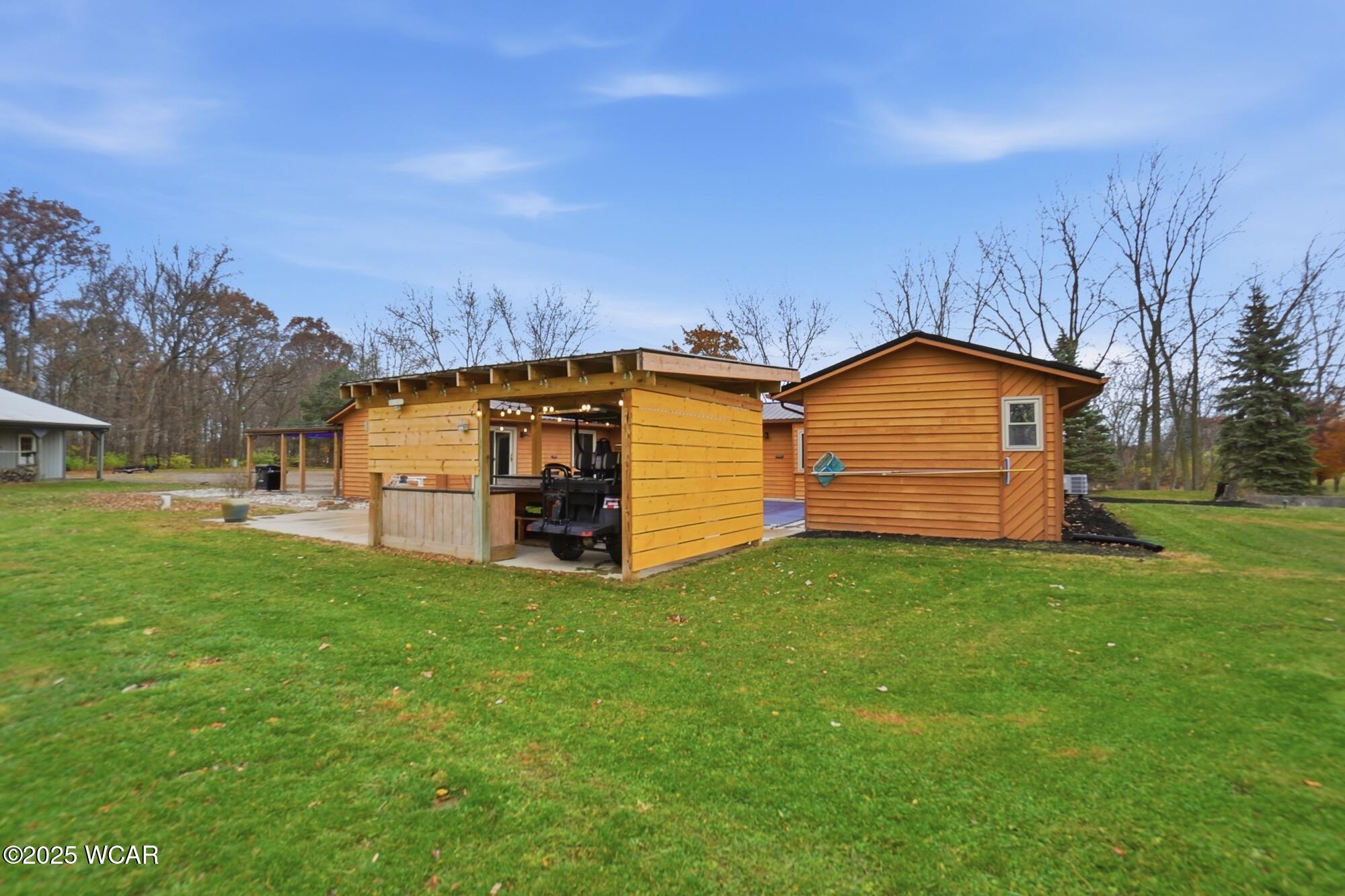 108 Highland Lakes Drive, Lima, Ohio