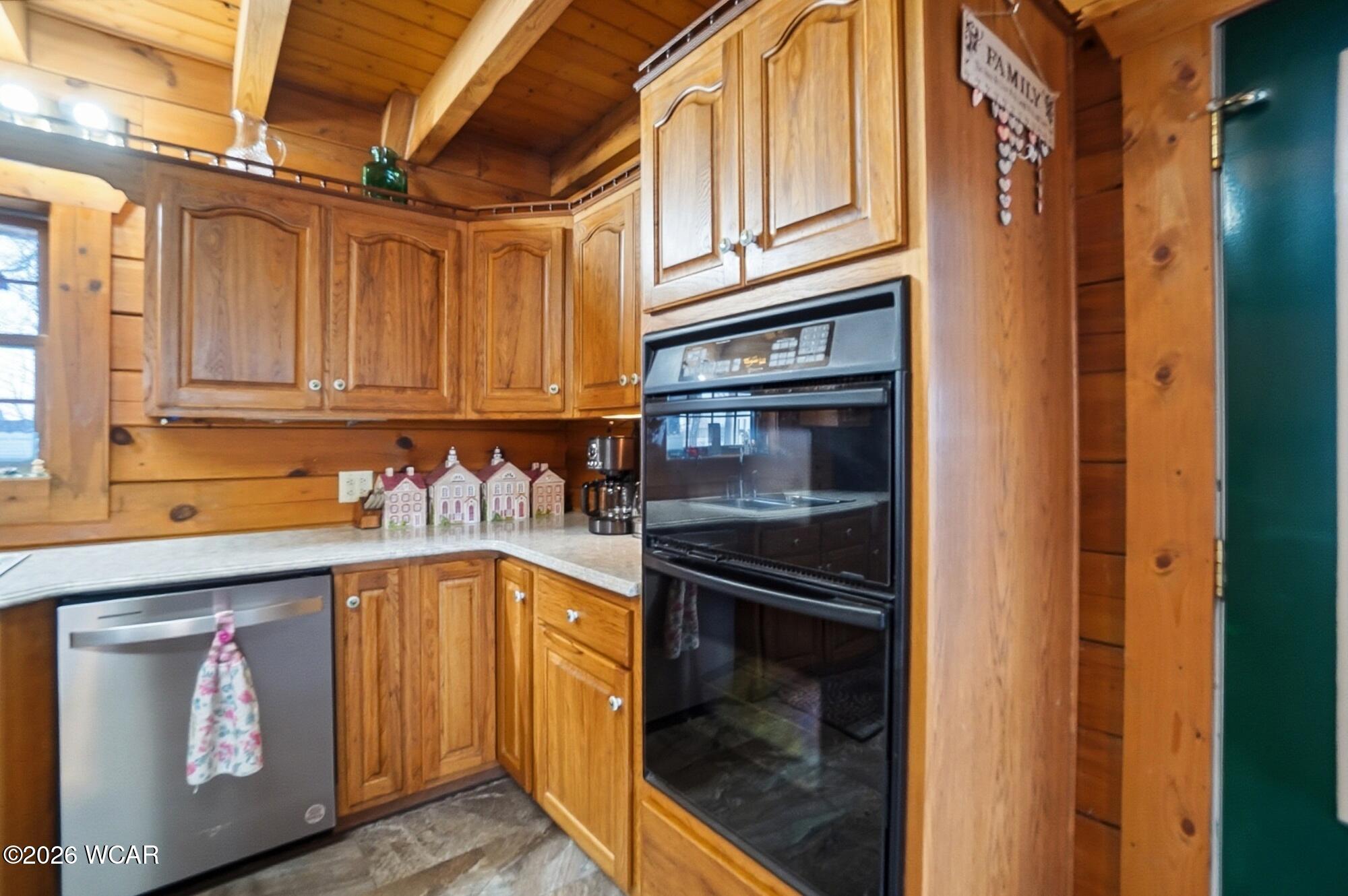 25353 Buckland Holden Road, Waynesfield, Ohio