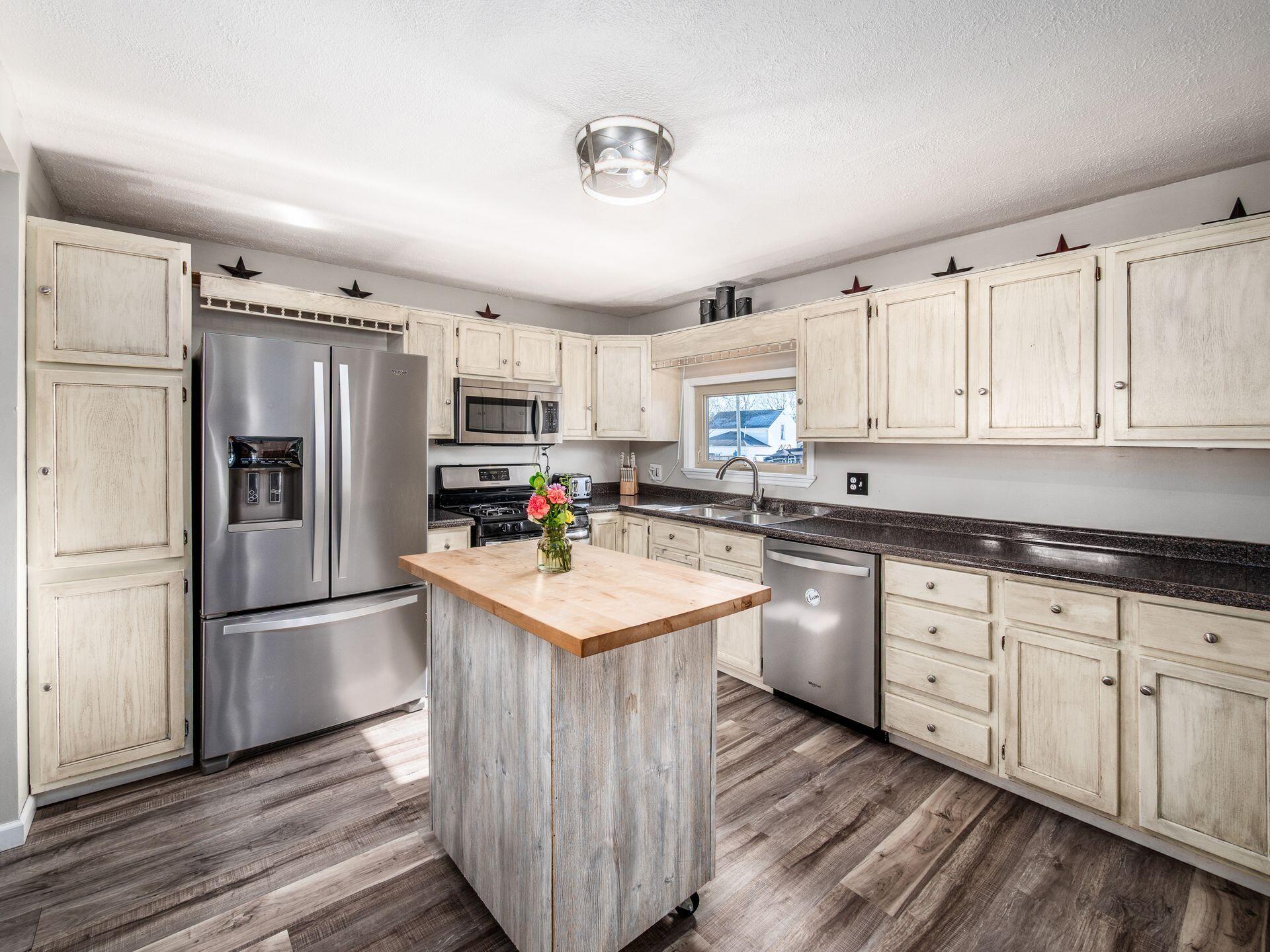 210 Elm Street, Mount Victory, Ohio 43340