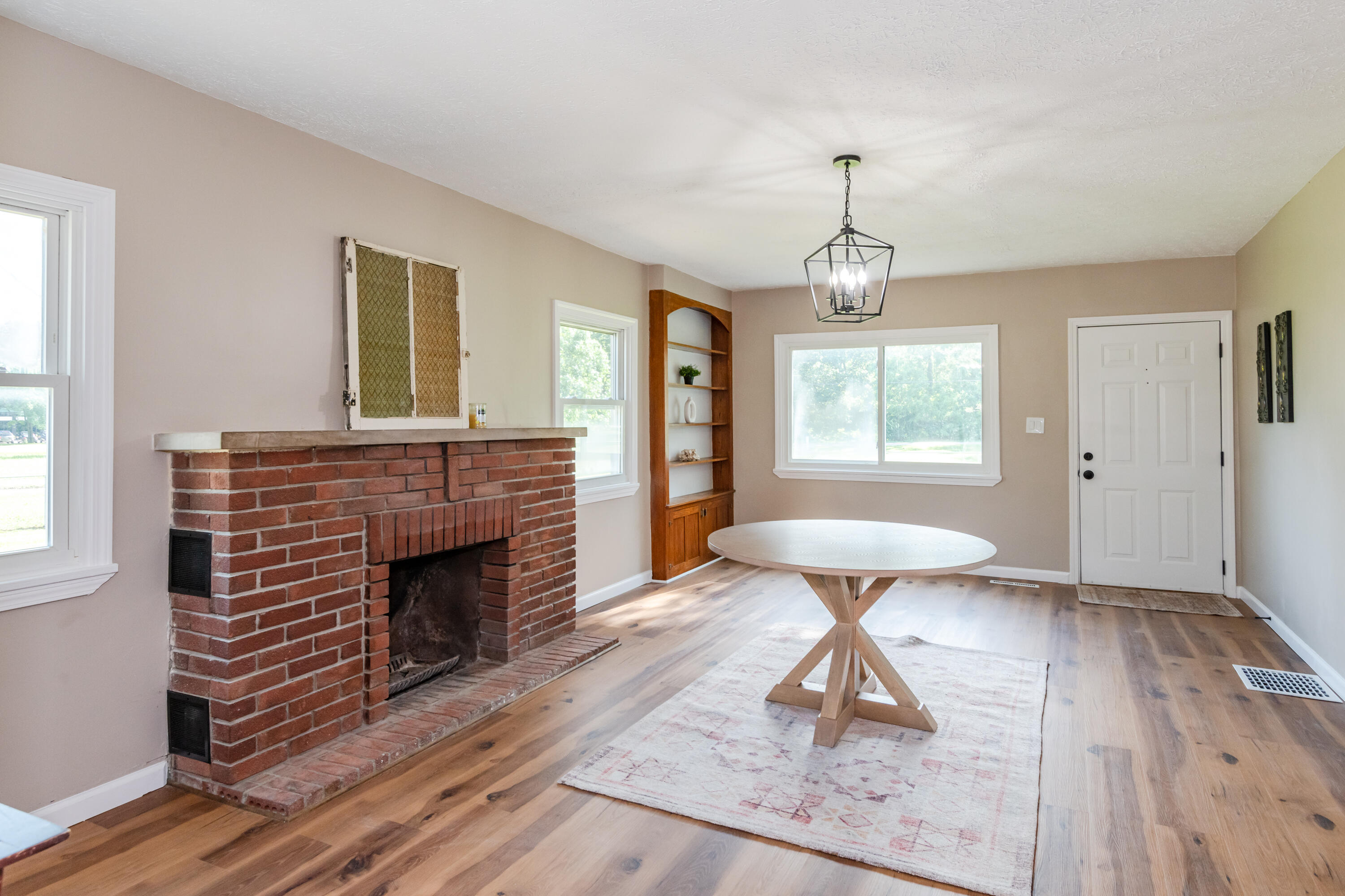 734 Emmalyn Avenue, Urbana, Ohio 43078