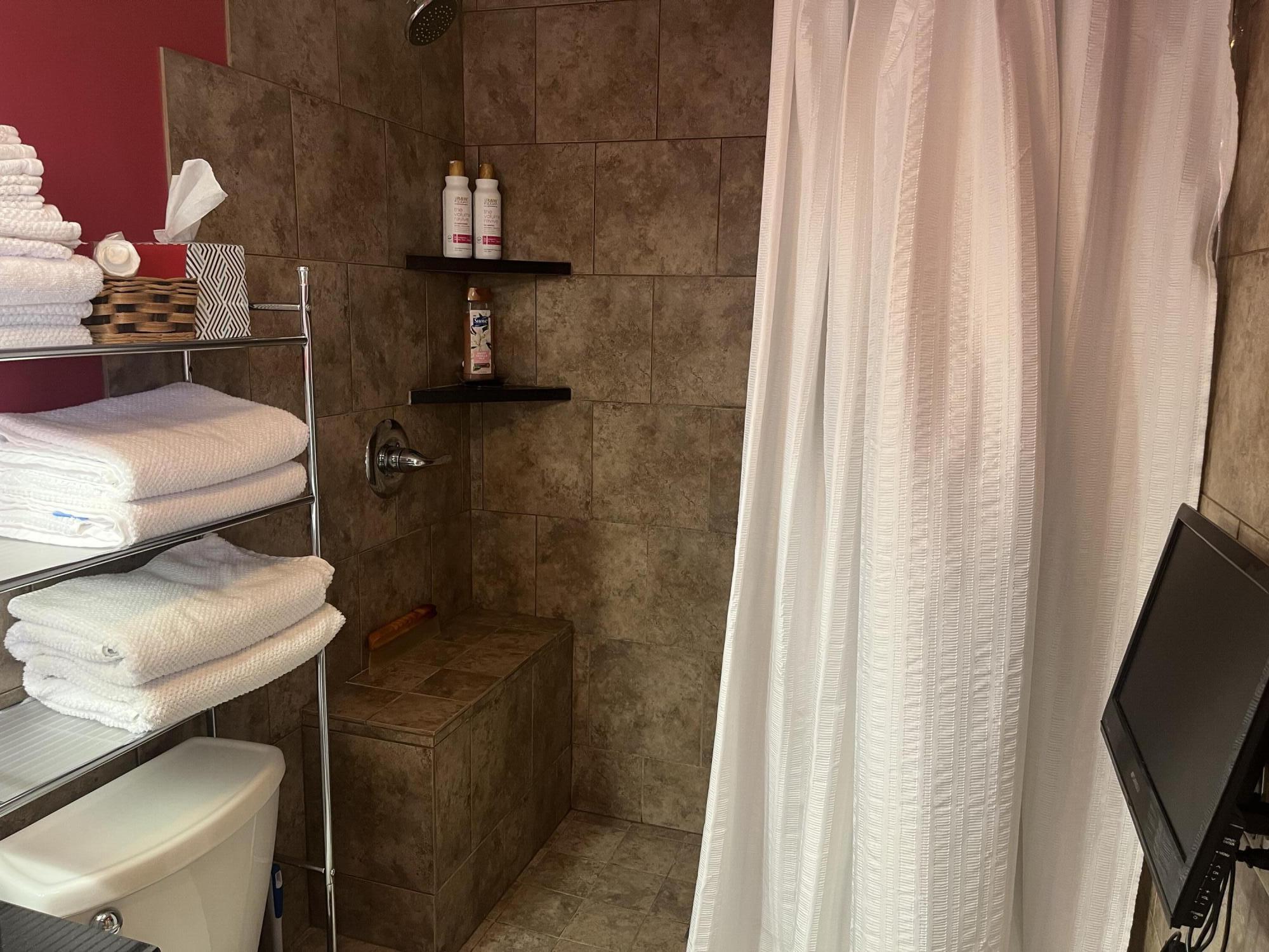 10271 County Road 286, Huntsville, Ohio 43324