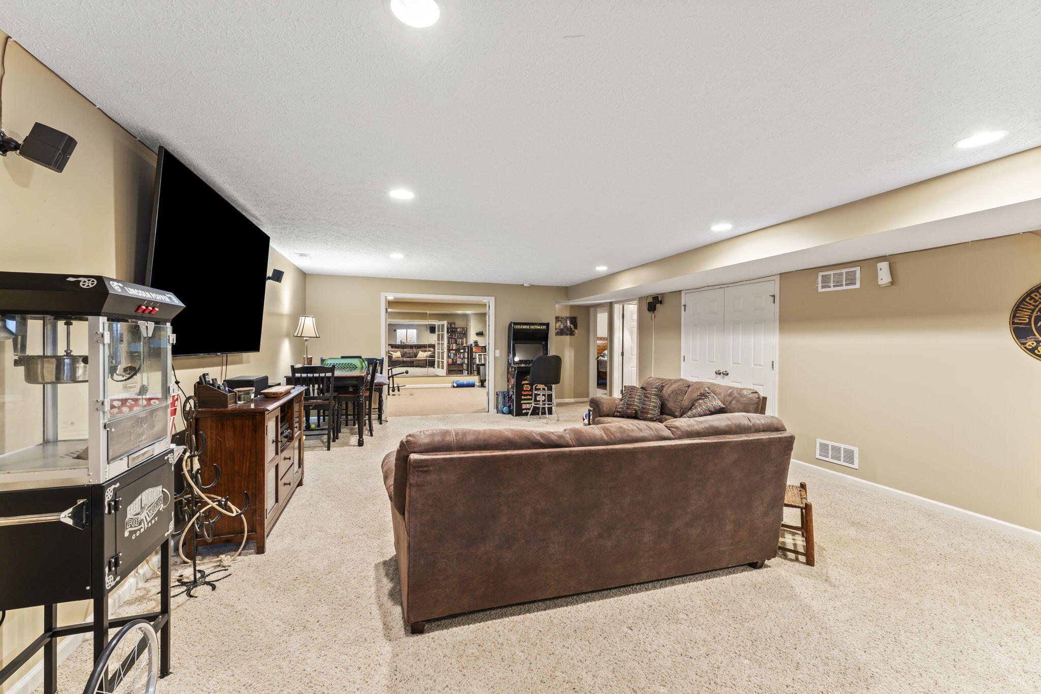 680 Loxley Lane, Troy, Ohio 45373