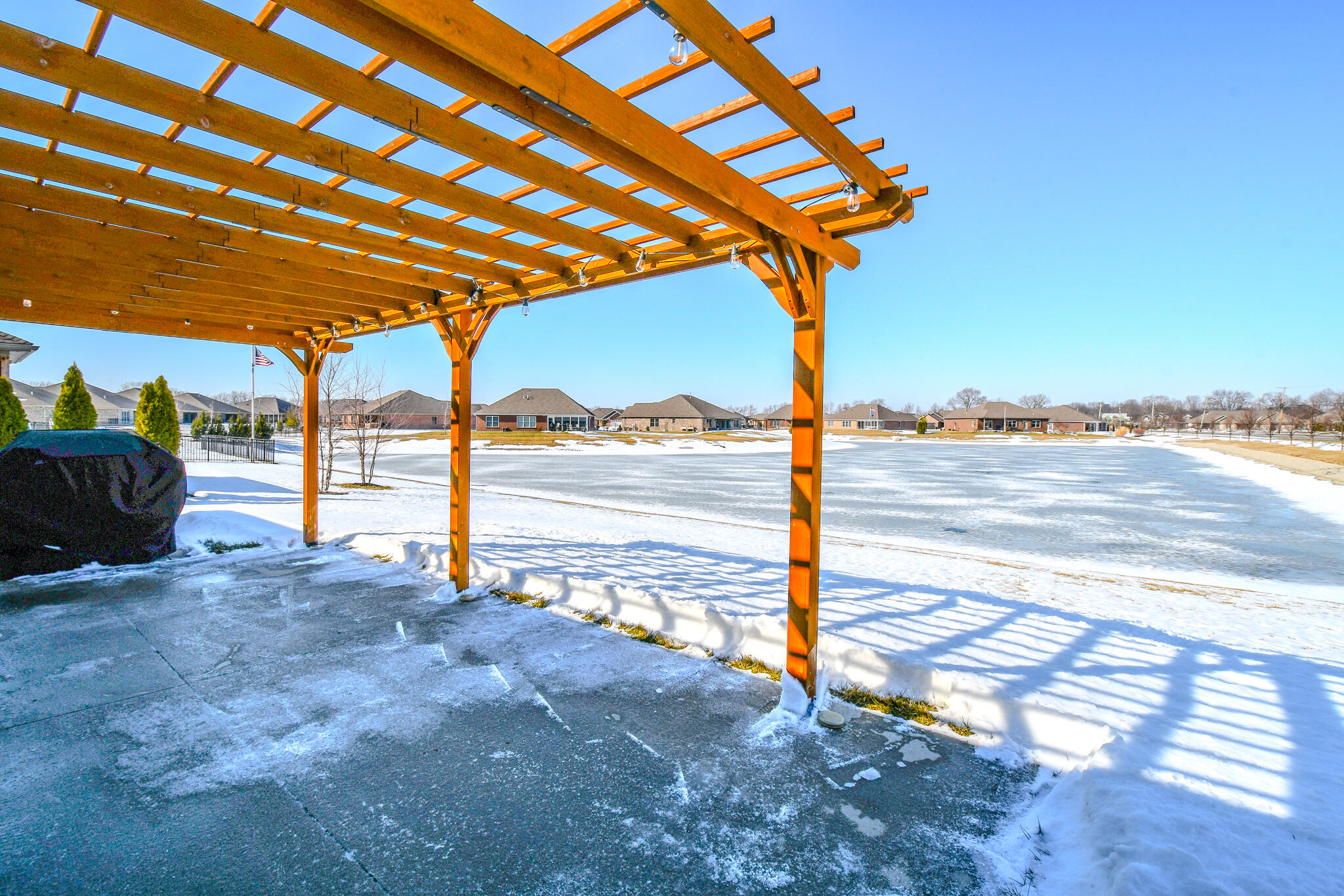 607 Bentley Circle, Troy, Ohio 45373