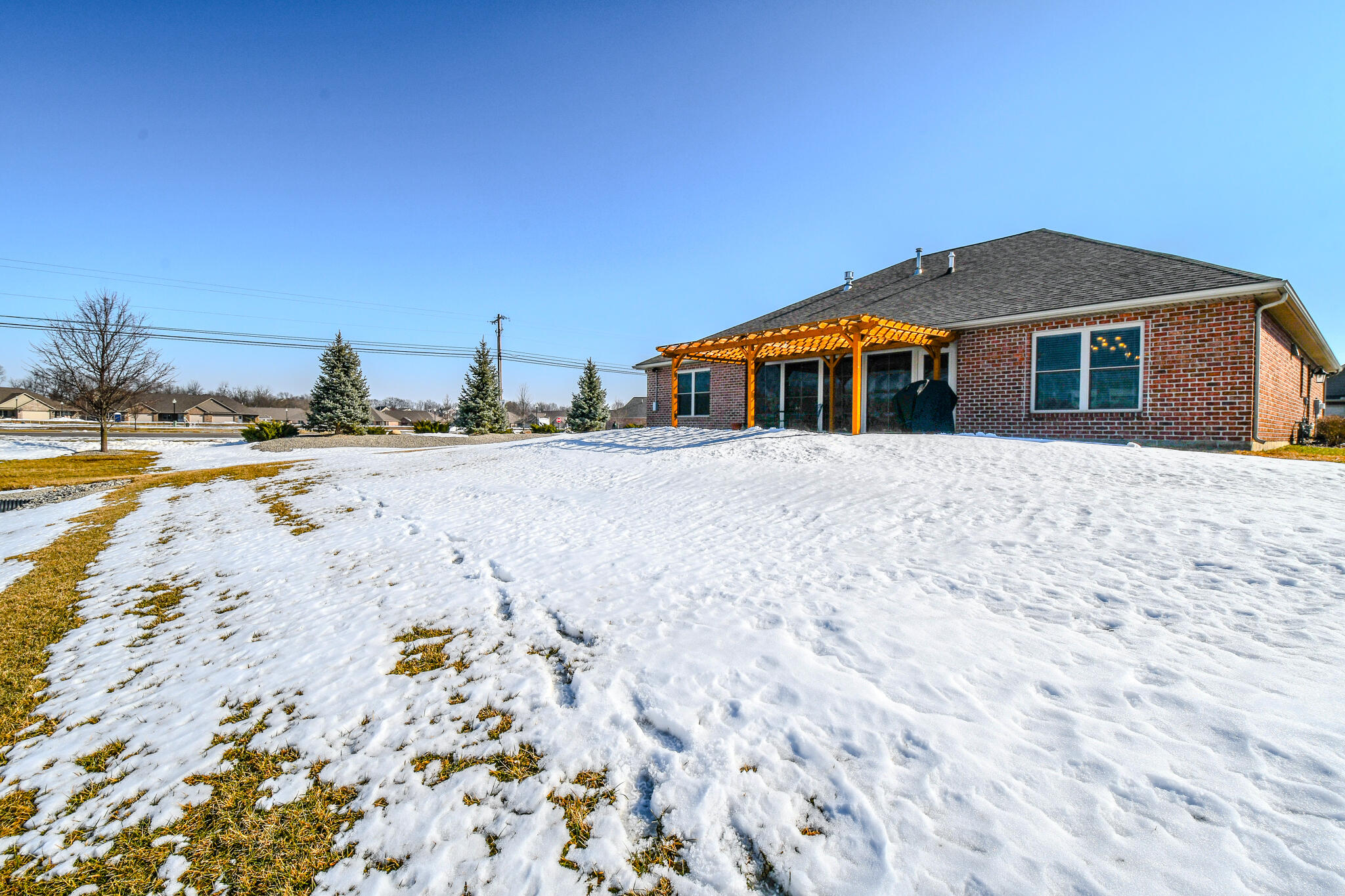 607 Bentley Circle, Troy, Ohio 45373