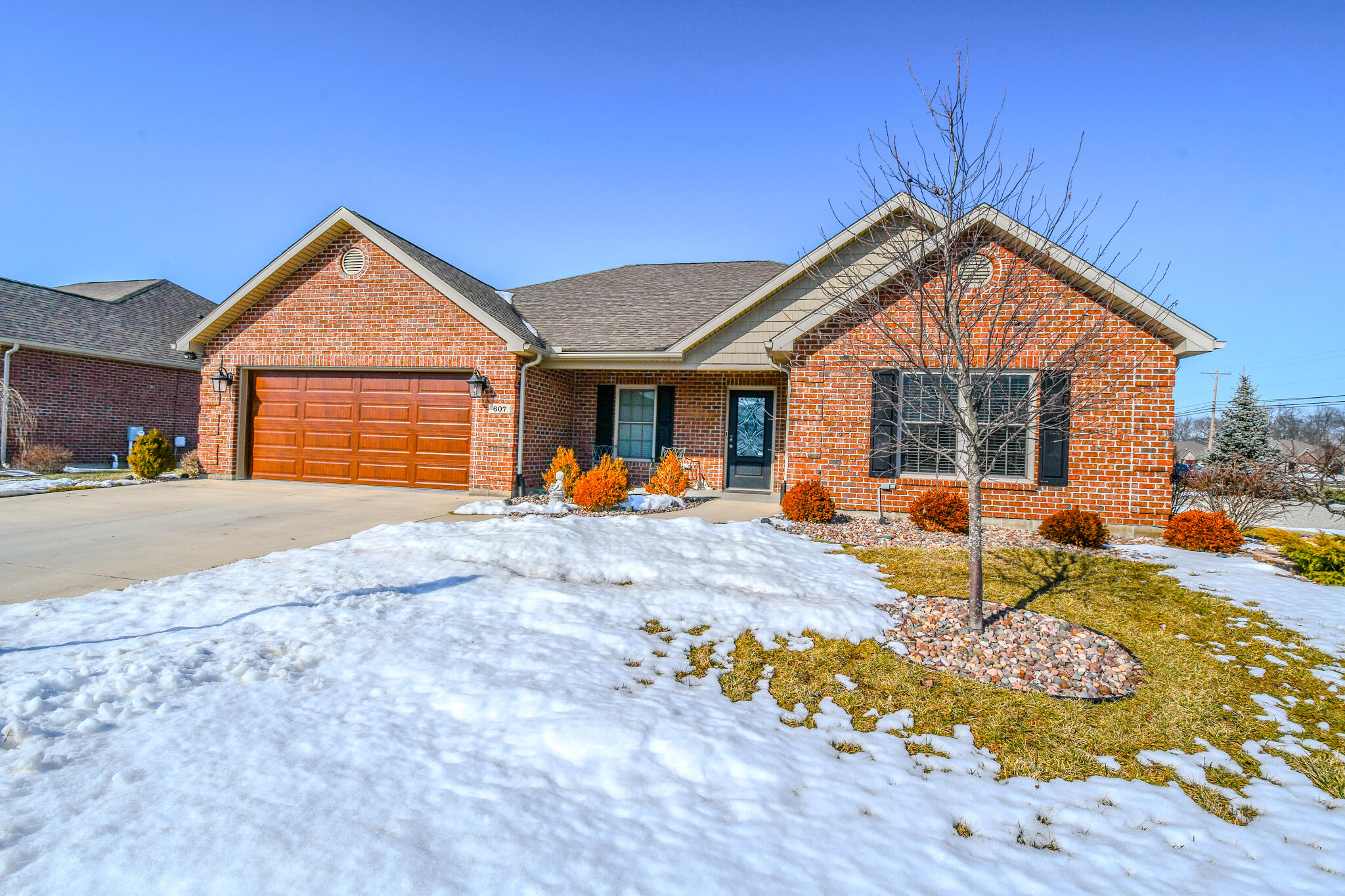 607 Bentley Circle, Troy, Ohio 45373