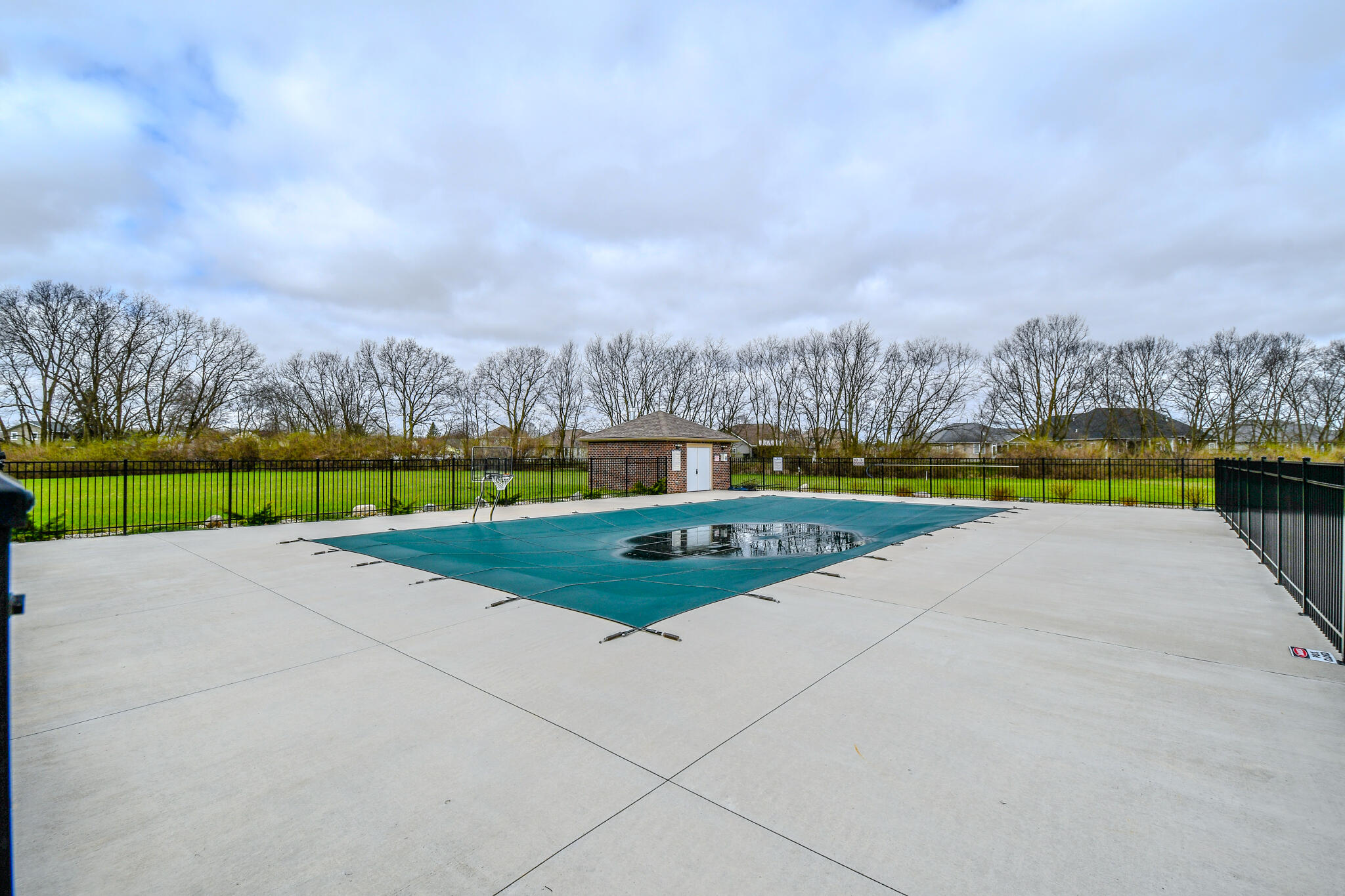 607 Bentley Circle, Troy, Ohio 45373