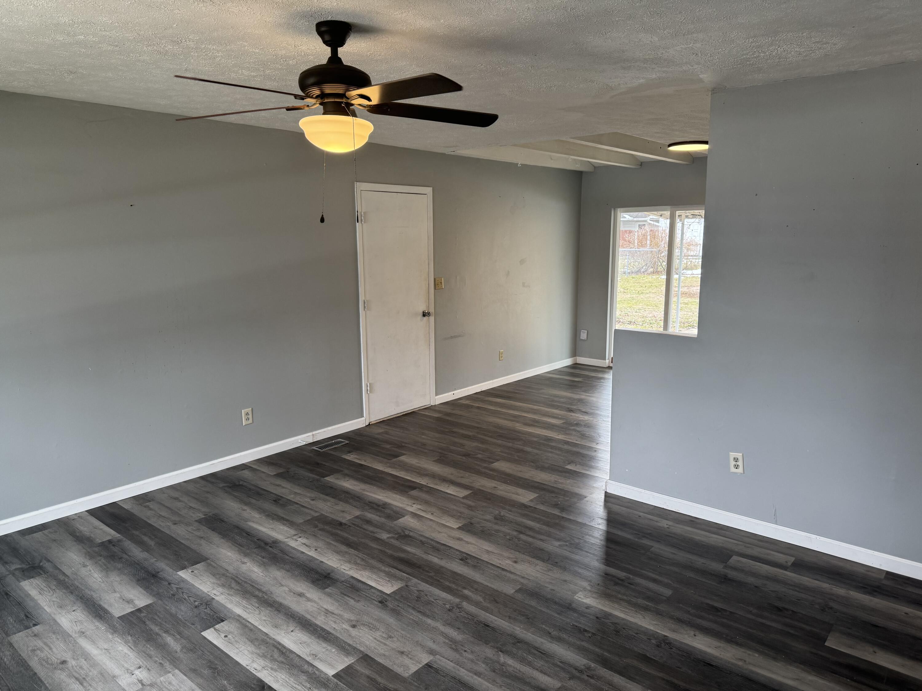 1142 Lee Road, Troy, Ohio 45373