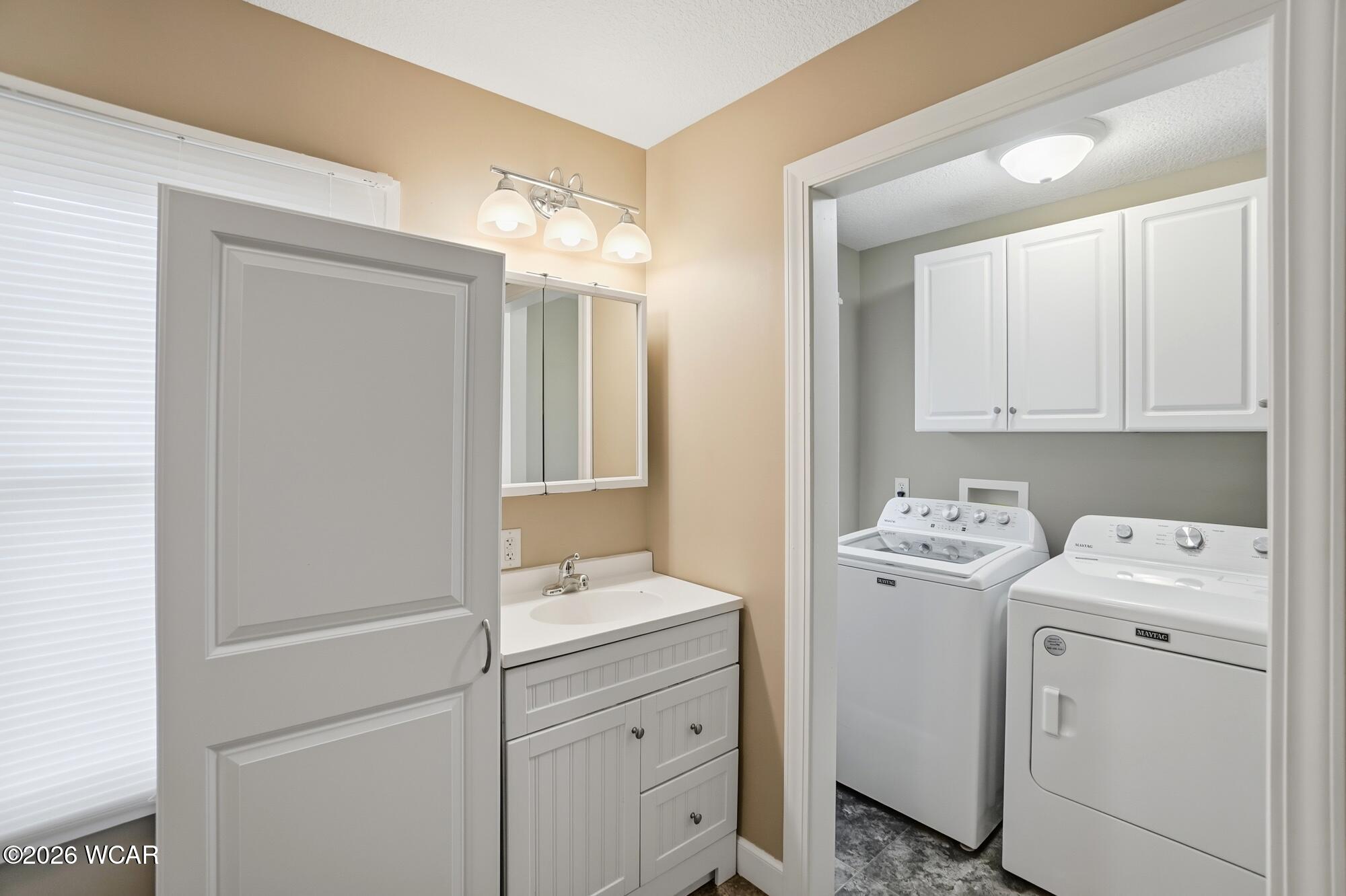 105 Washington Street, Lafayette, Ohio