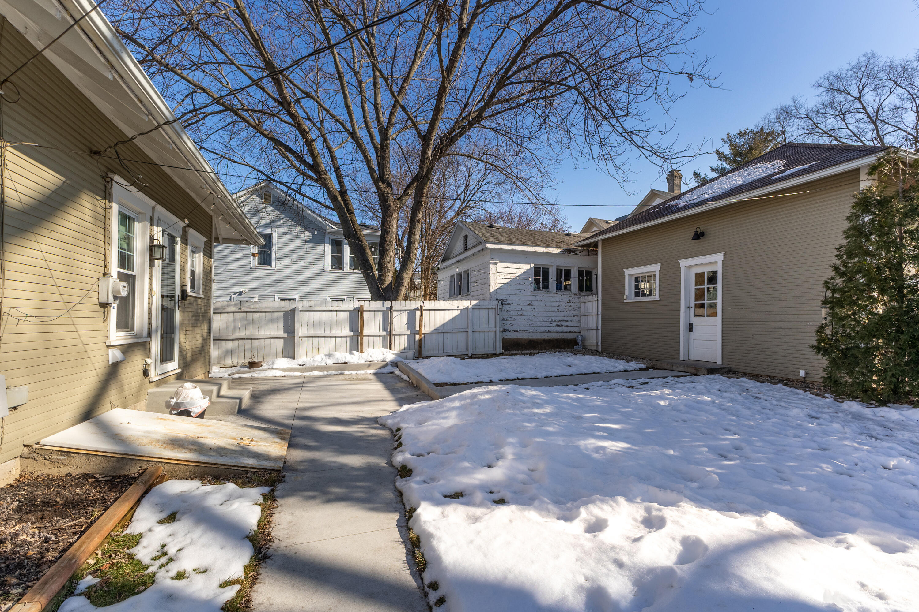 517 Cherry Street, Troy, Ohio 45373