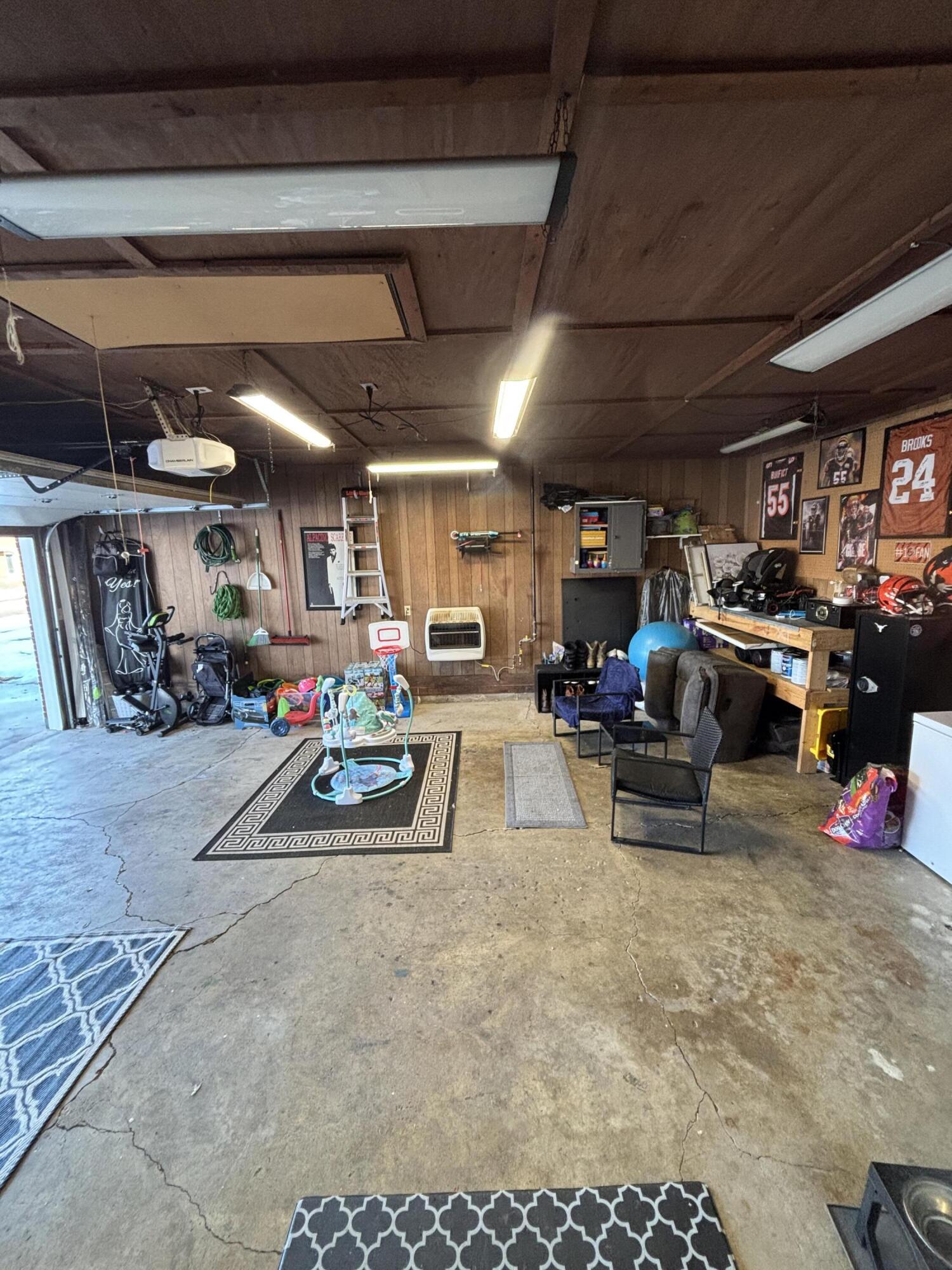 207 Cole Street, Jackson Center, Ohio 45334