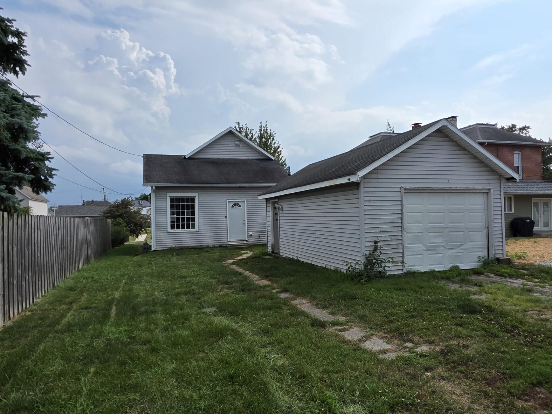 712 Columbia Street, Saint Marys, Ohio 45885