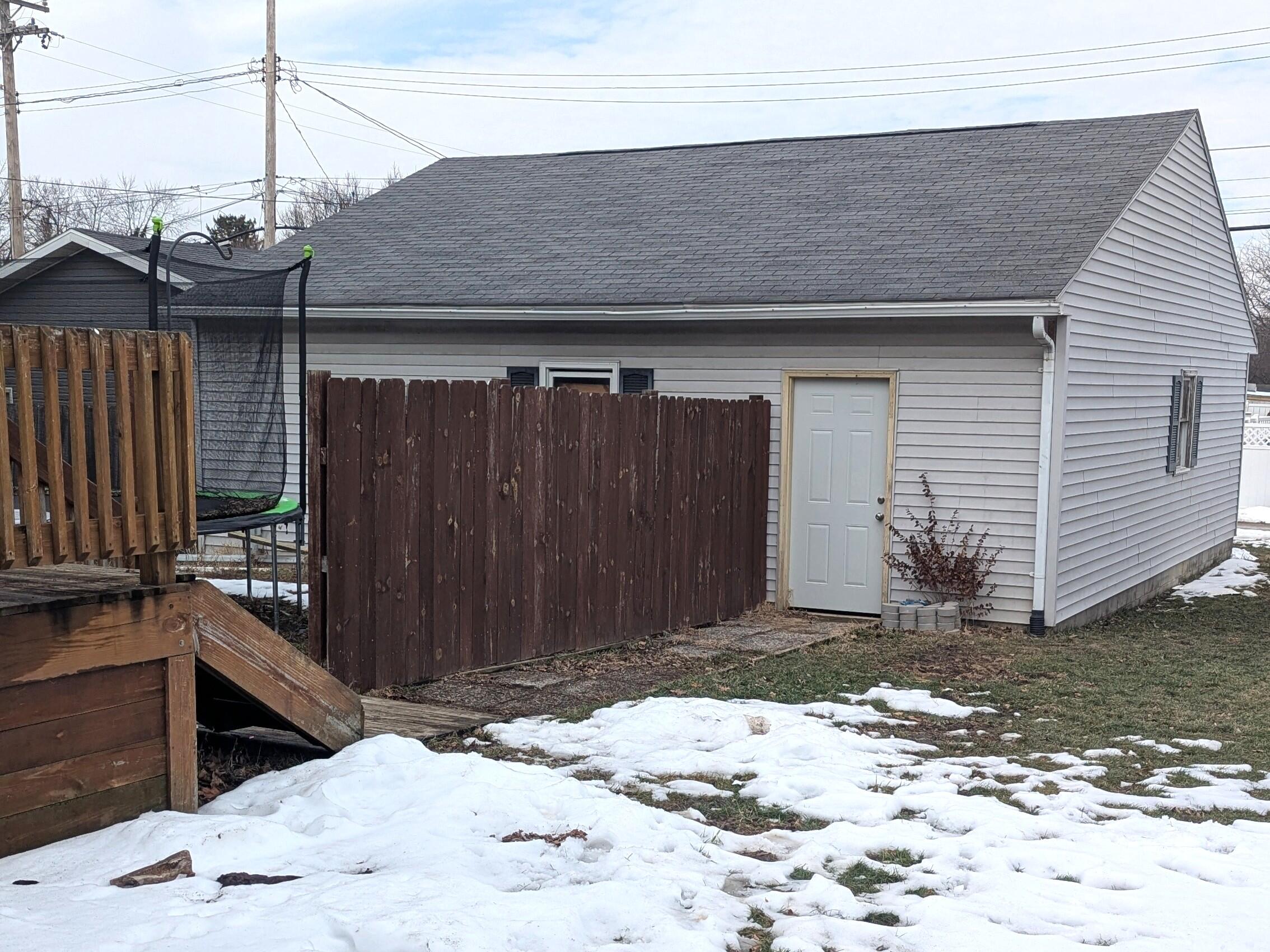 404 Pearl Street, Wapakoneta, Ohio 45895