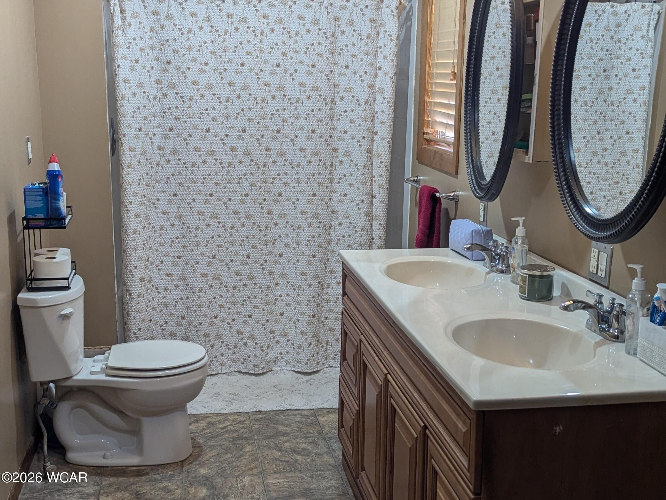 404 Pearl Street, Wapakoneta, Ohio