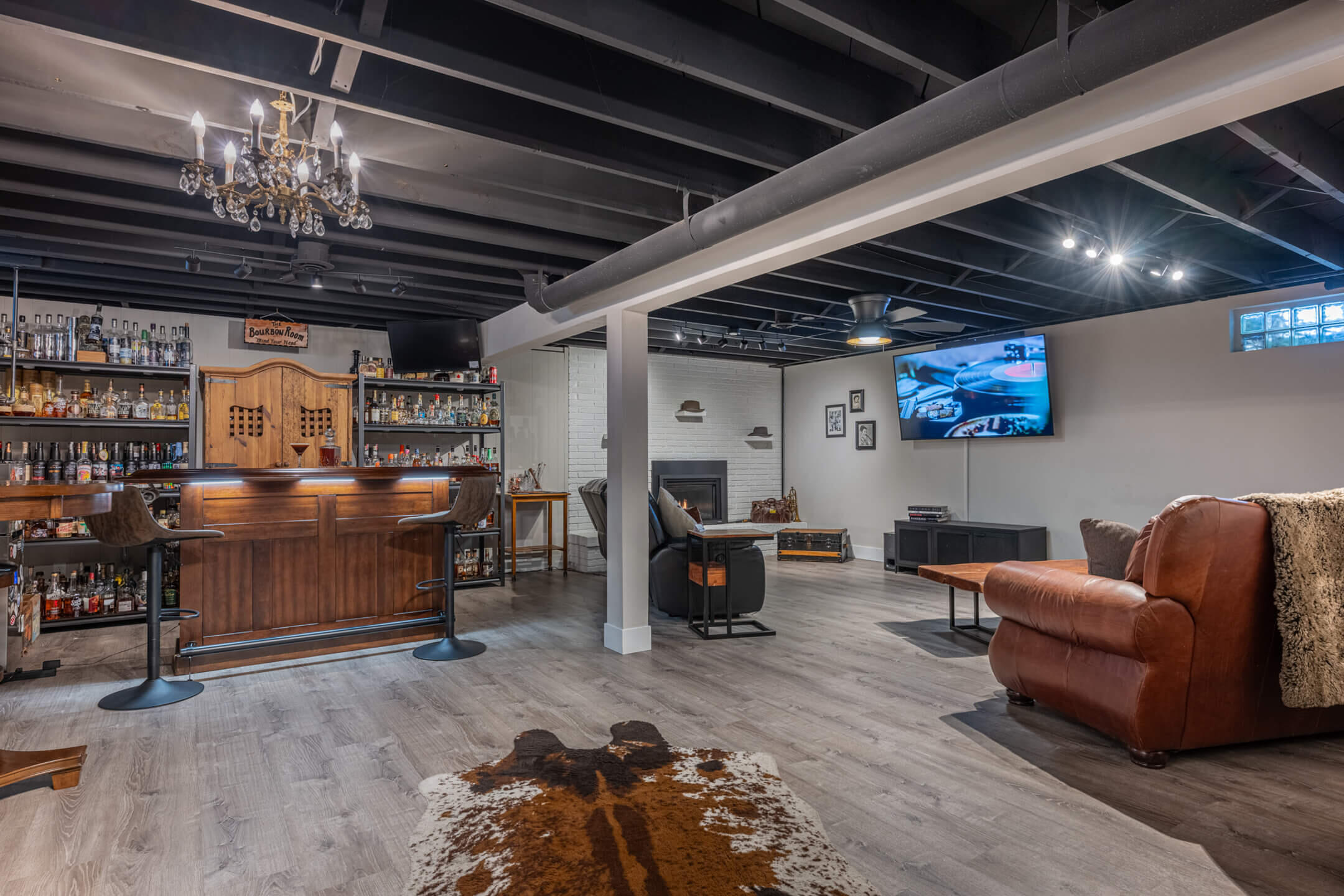 6000 Cobbleskill Court, Centerville, Ohio 45459