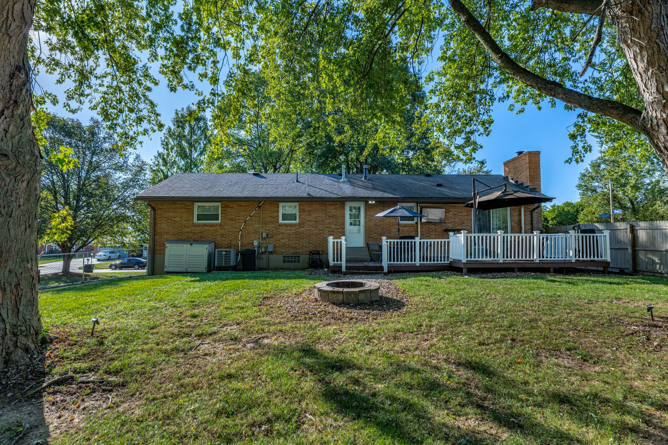 6000 Cobbleskill Court, Centerville, Ohio 45459