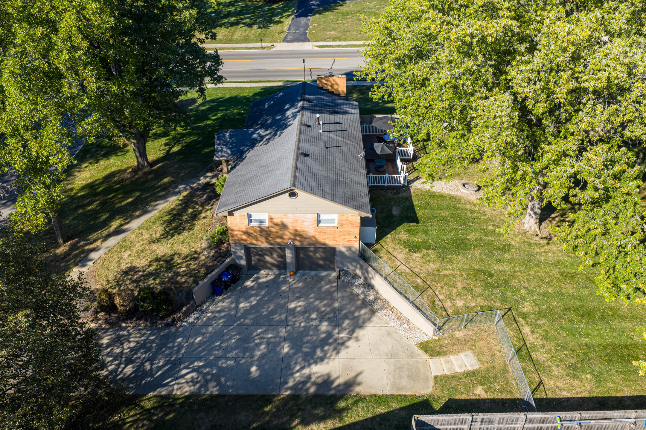 6000 Cobbleskill Court, Centerville, Ohio 45459