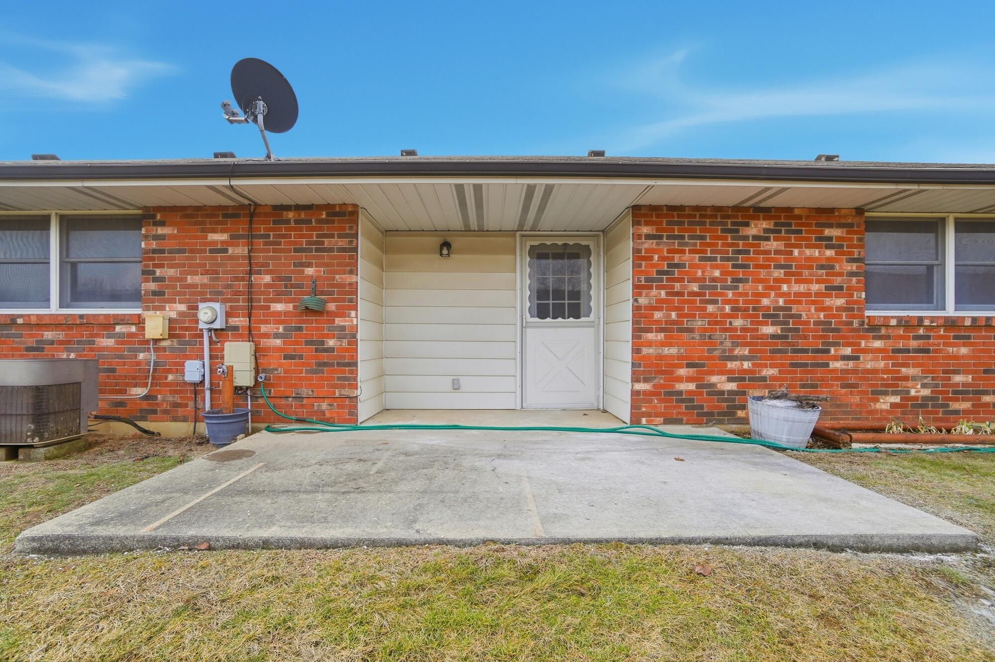 3250 Argonne Lane, Springfield, Ohio 45503