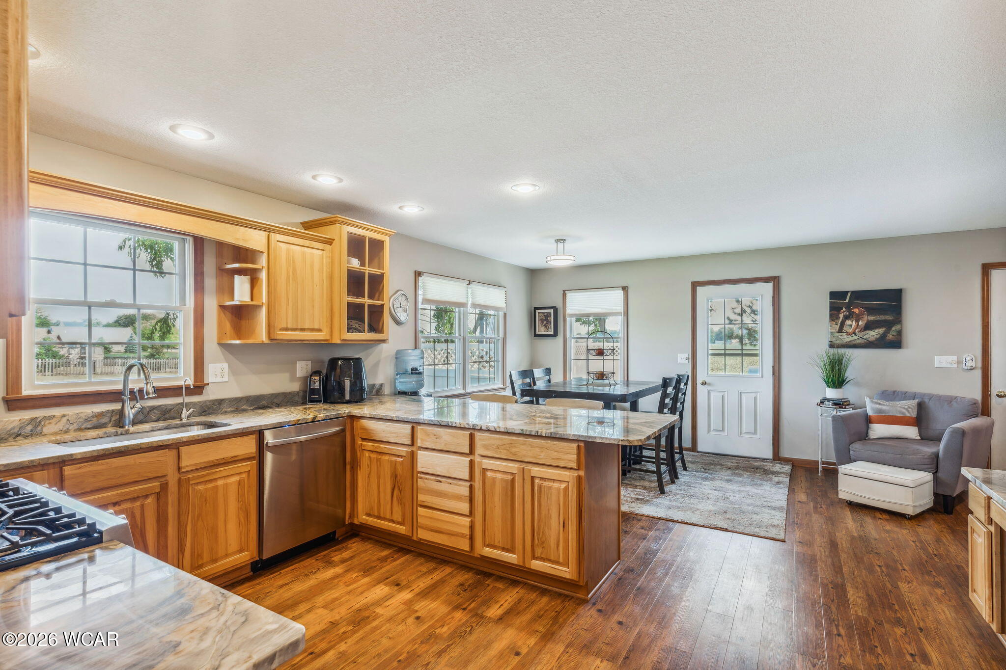 395 Powell Drive, Arlington, Ohio