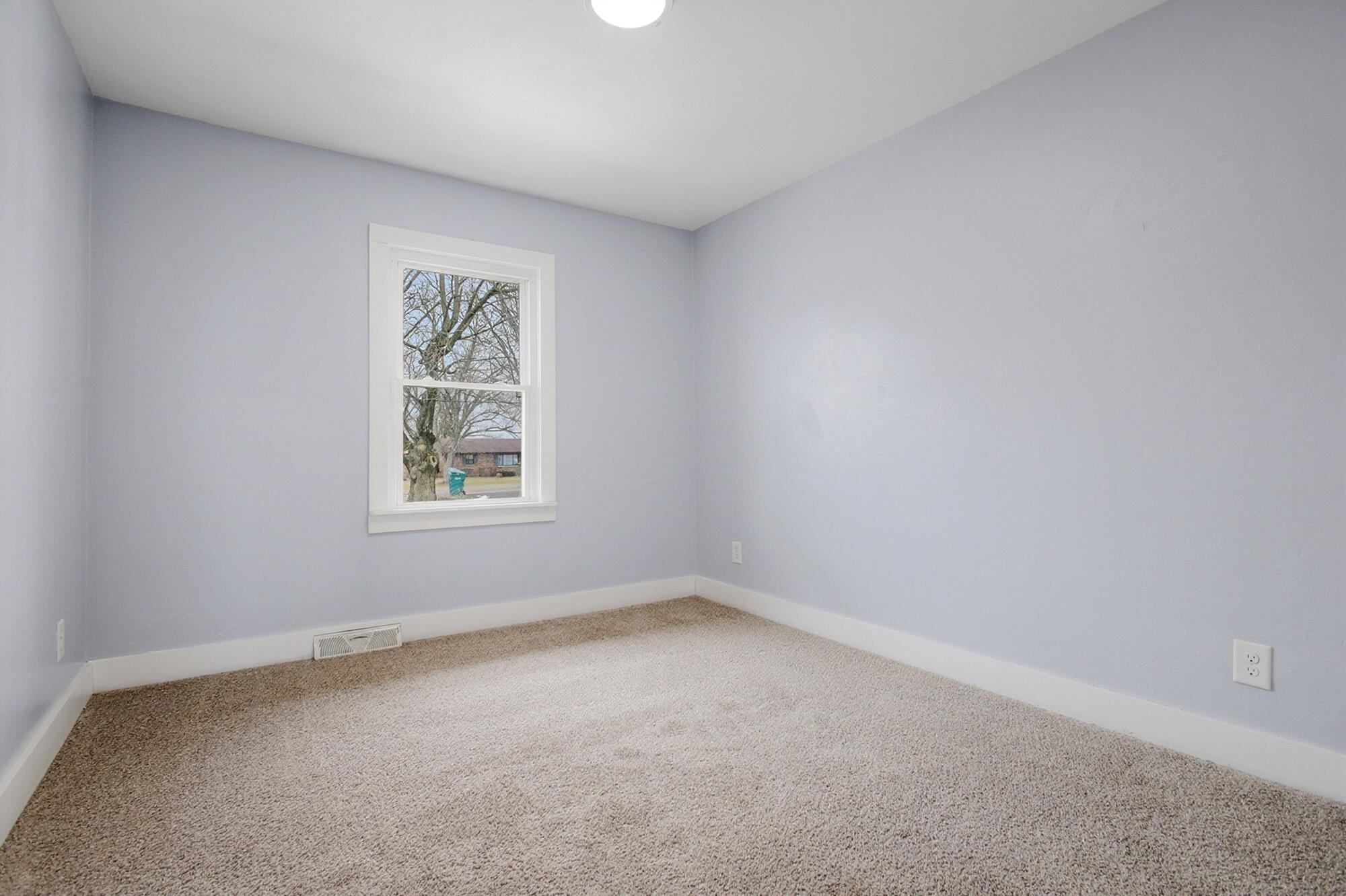 4500 Bosart Road, Springfield, Ohio 45503