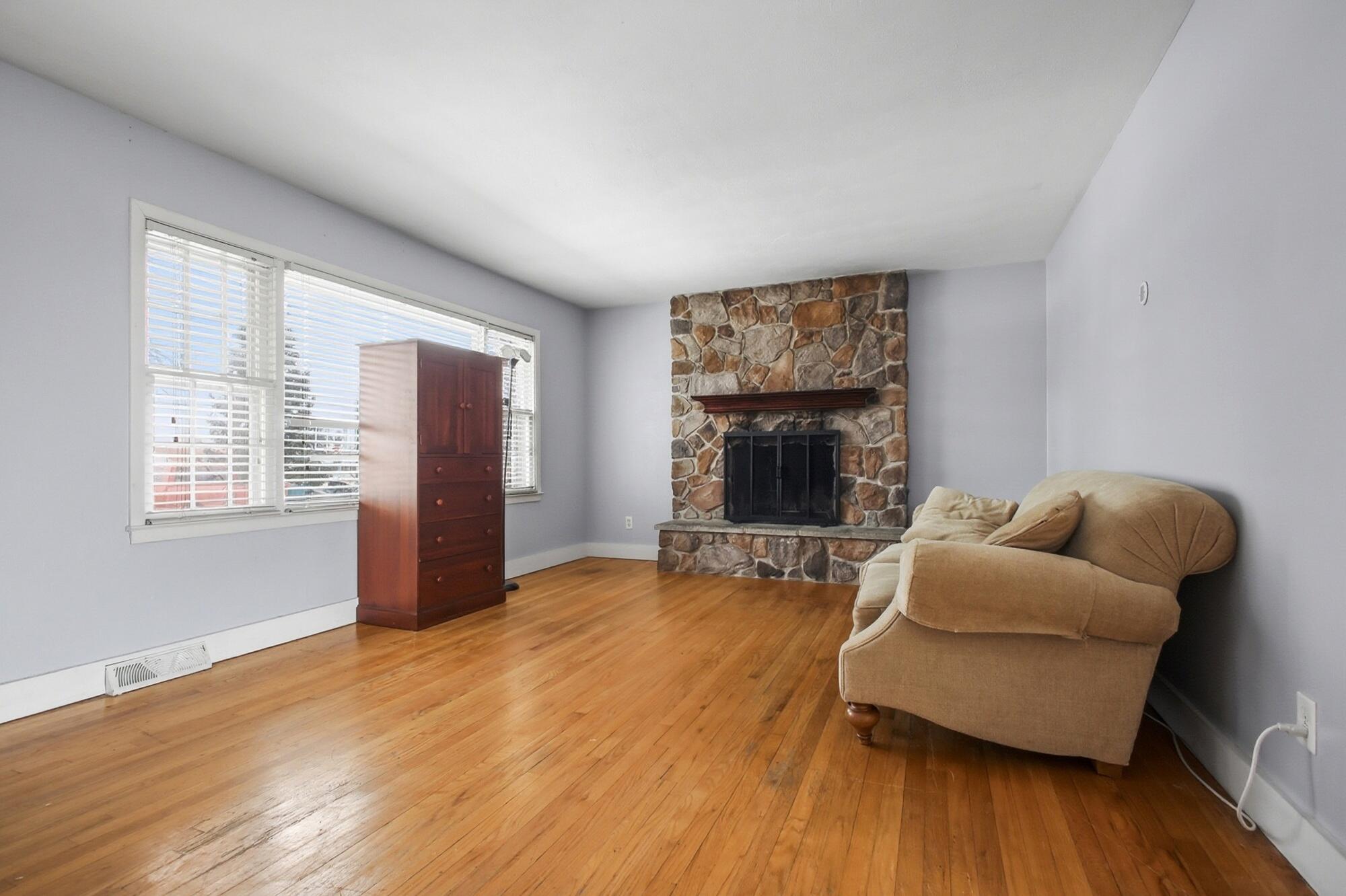 4500 Bosart Road, Springfield, Ohio 45503