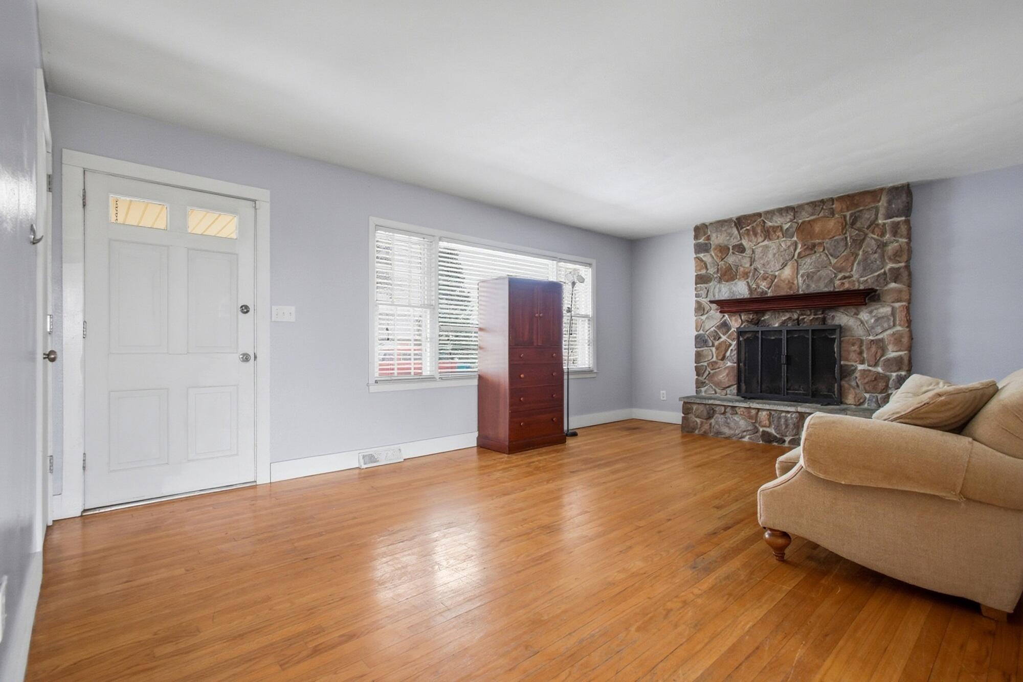 4500 Bosart Road, Springfield, Ohio 45503