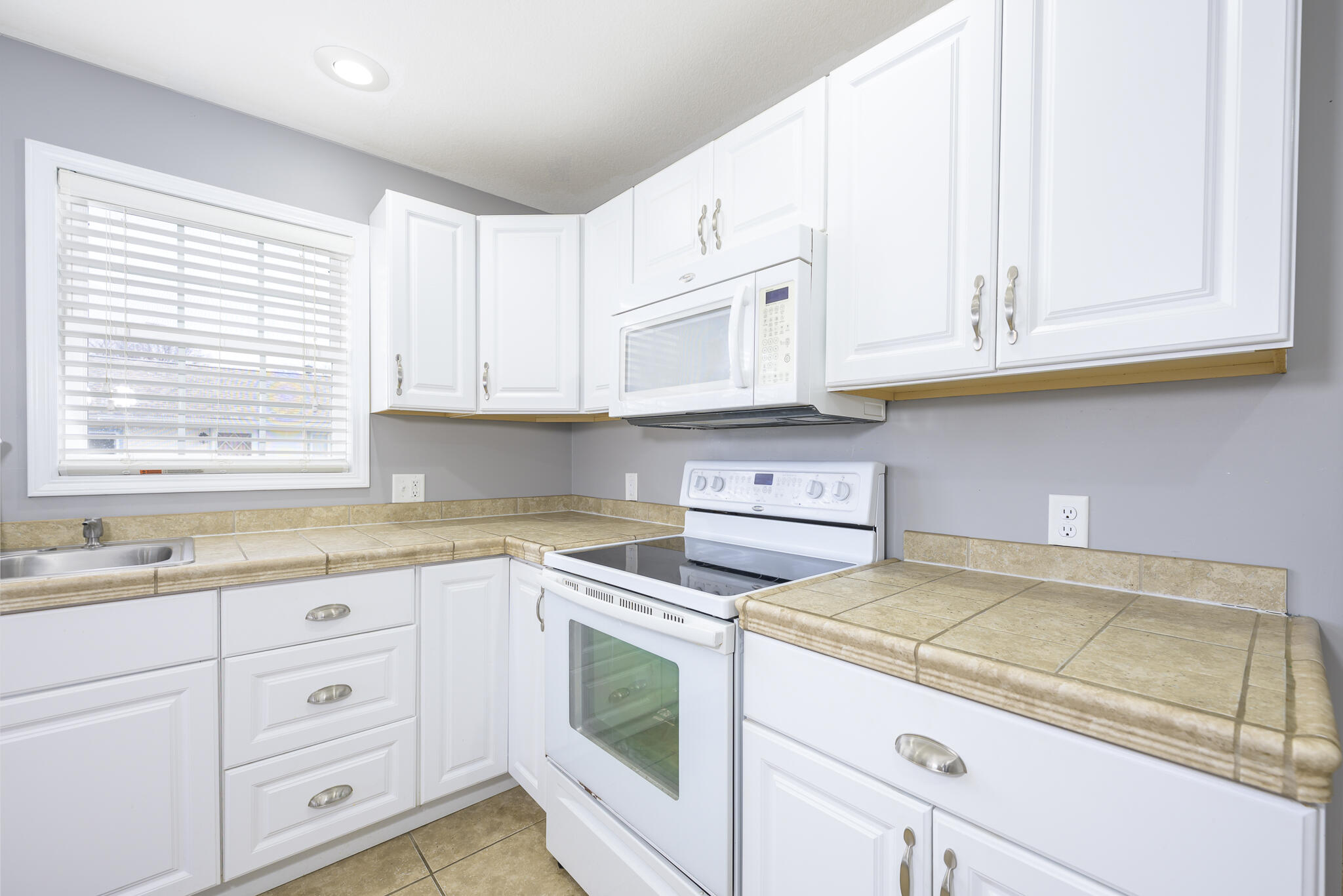 8937 Auditorium Street, Lakeview, Ohio 43331