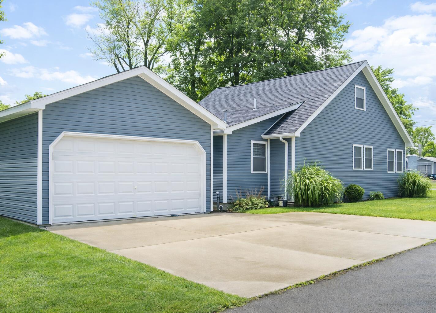 8937 Auditorium Street, Lakeview, Ohio 43331