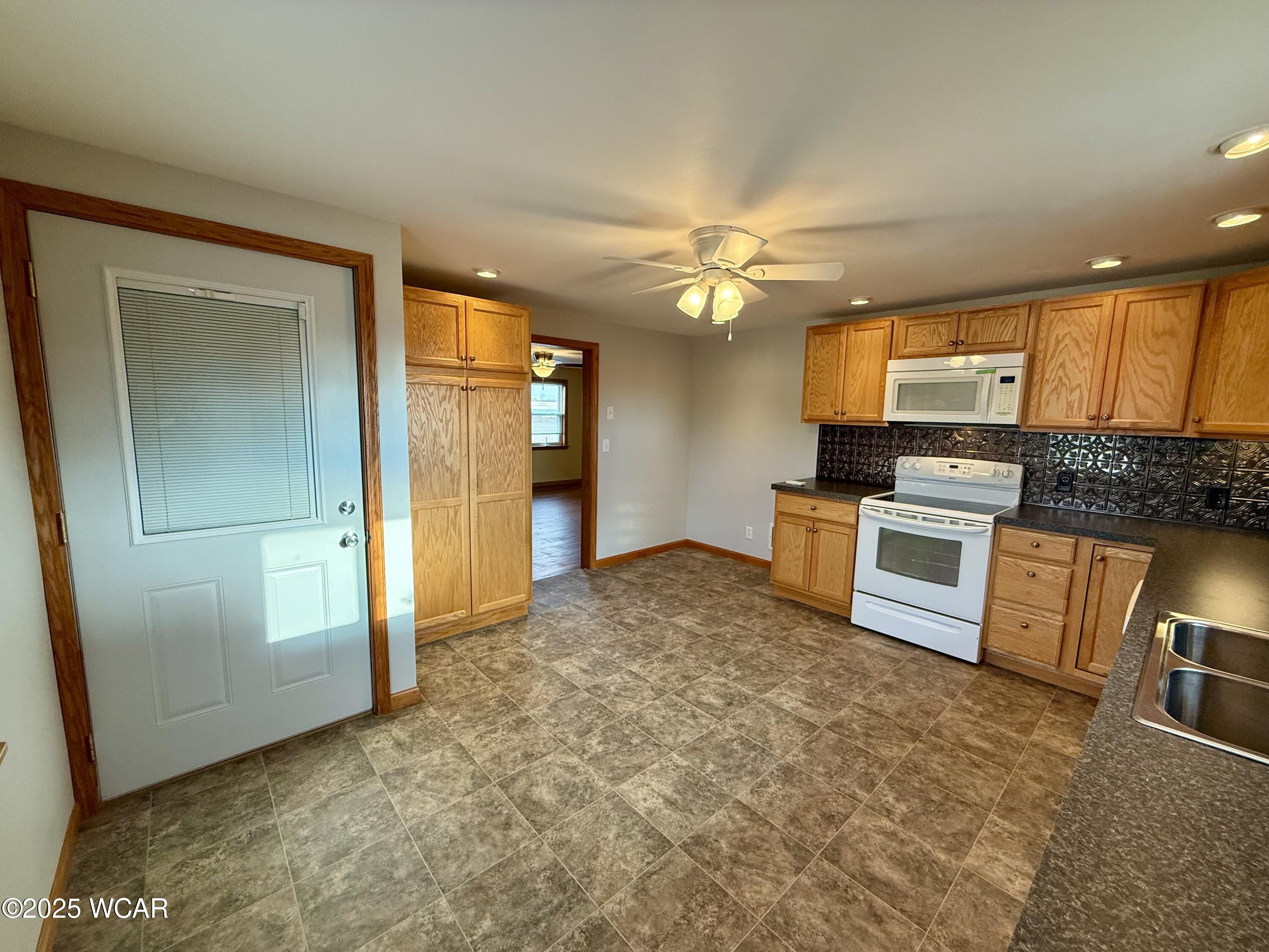 22979 State Route 12, Fostoria, Ohio