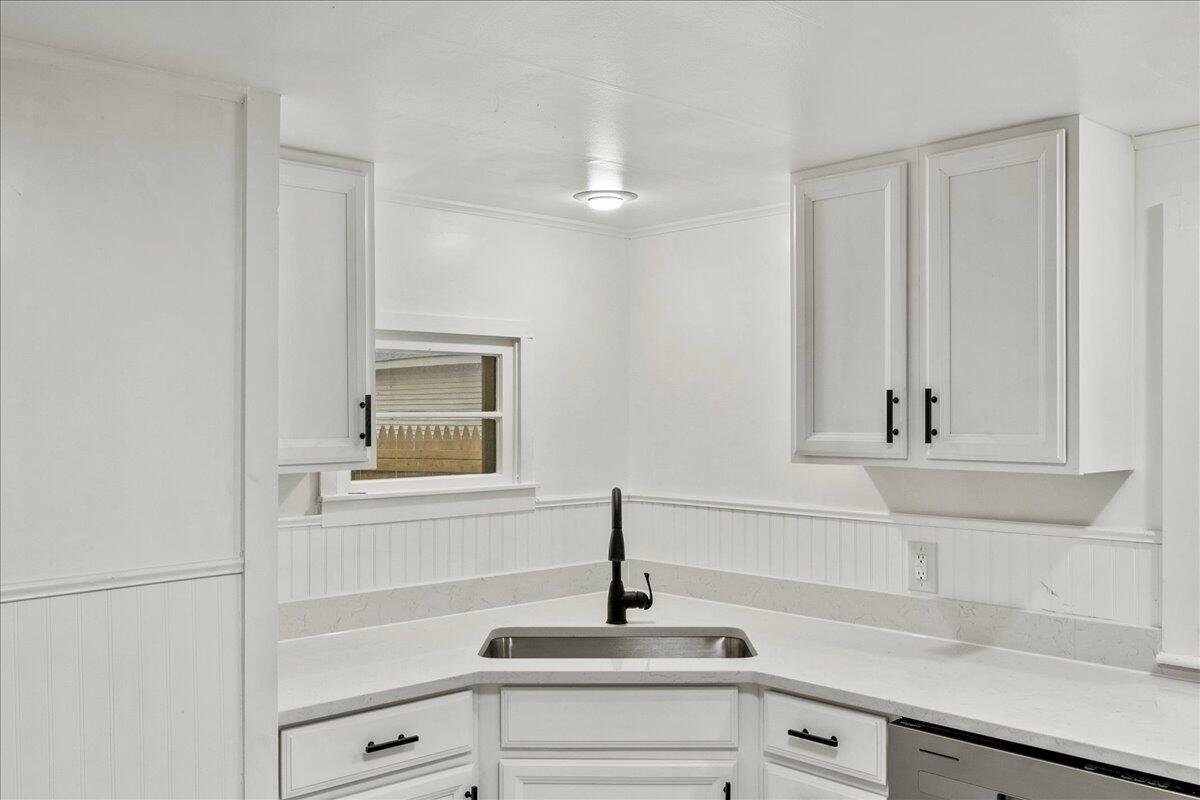 123 Henry Street, Urbana, Ohio 43078