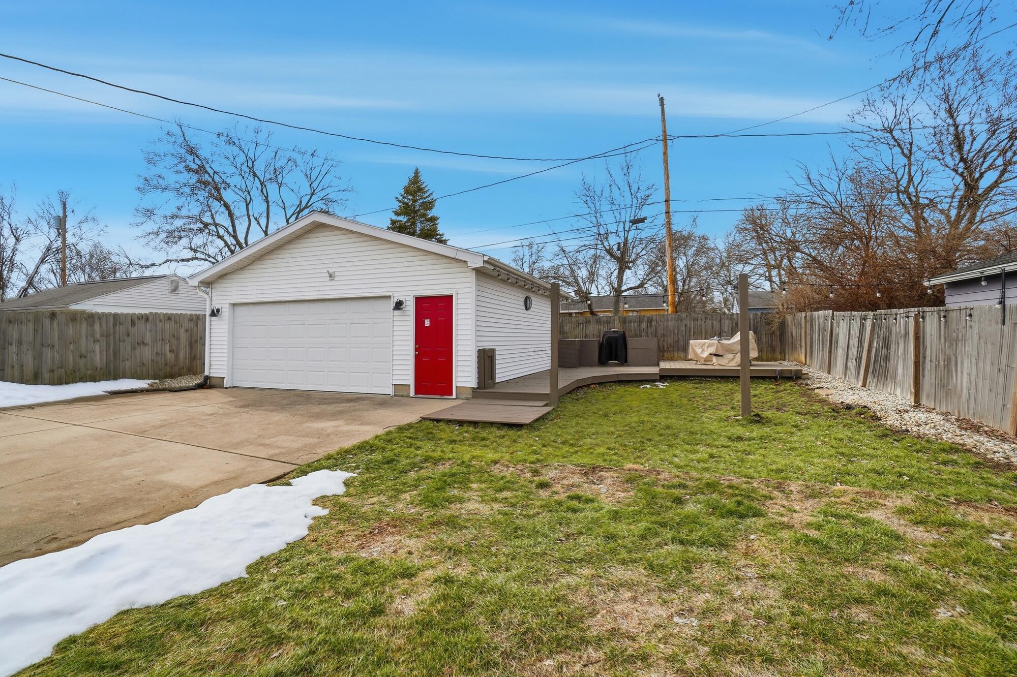 65 Kiser Drive, Tipp City, Ohio 45371