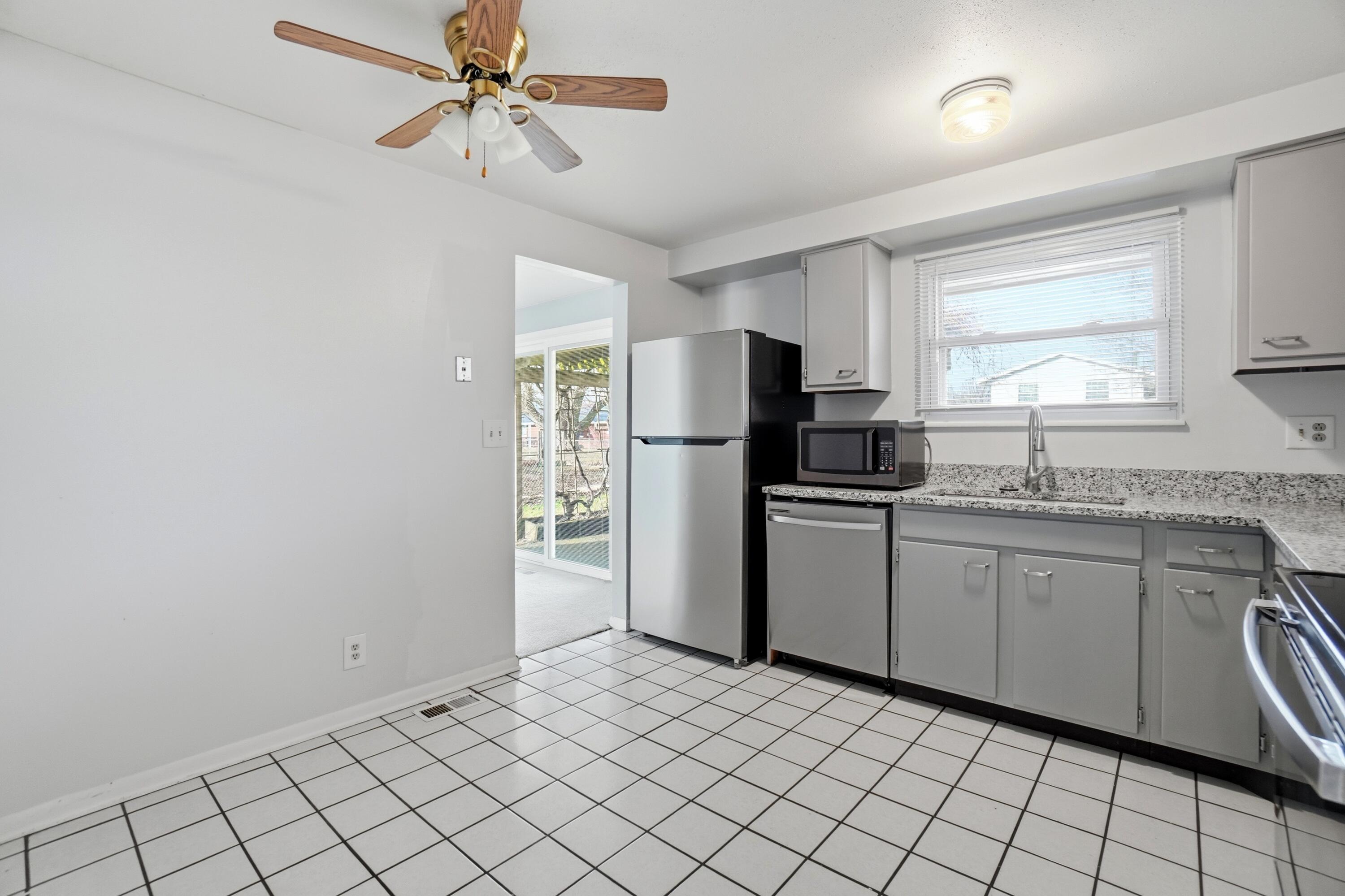 5139 Waverly Street, Fairborn, Ohio 45324