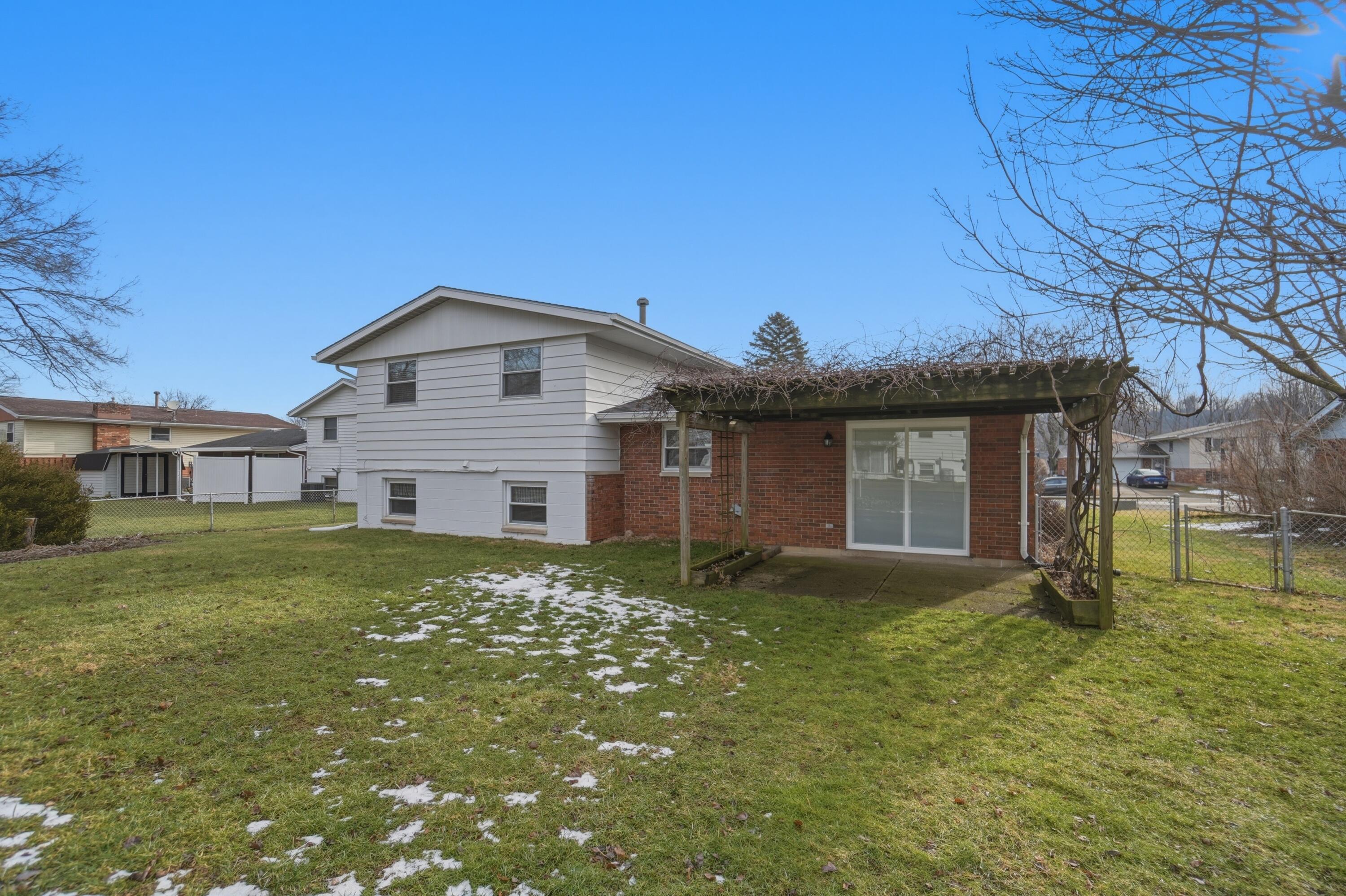 5139 Waverly Street, Fairborn, Ohio 45324