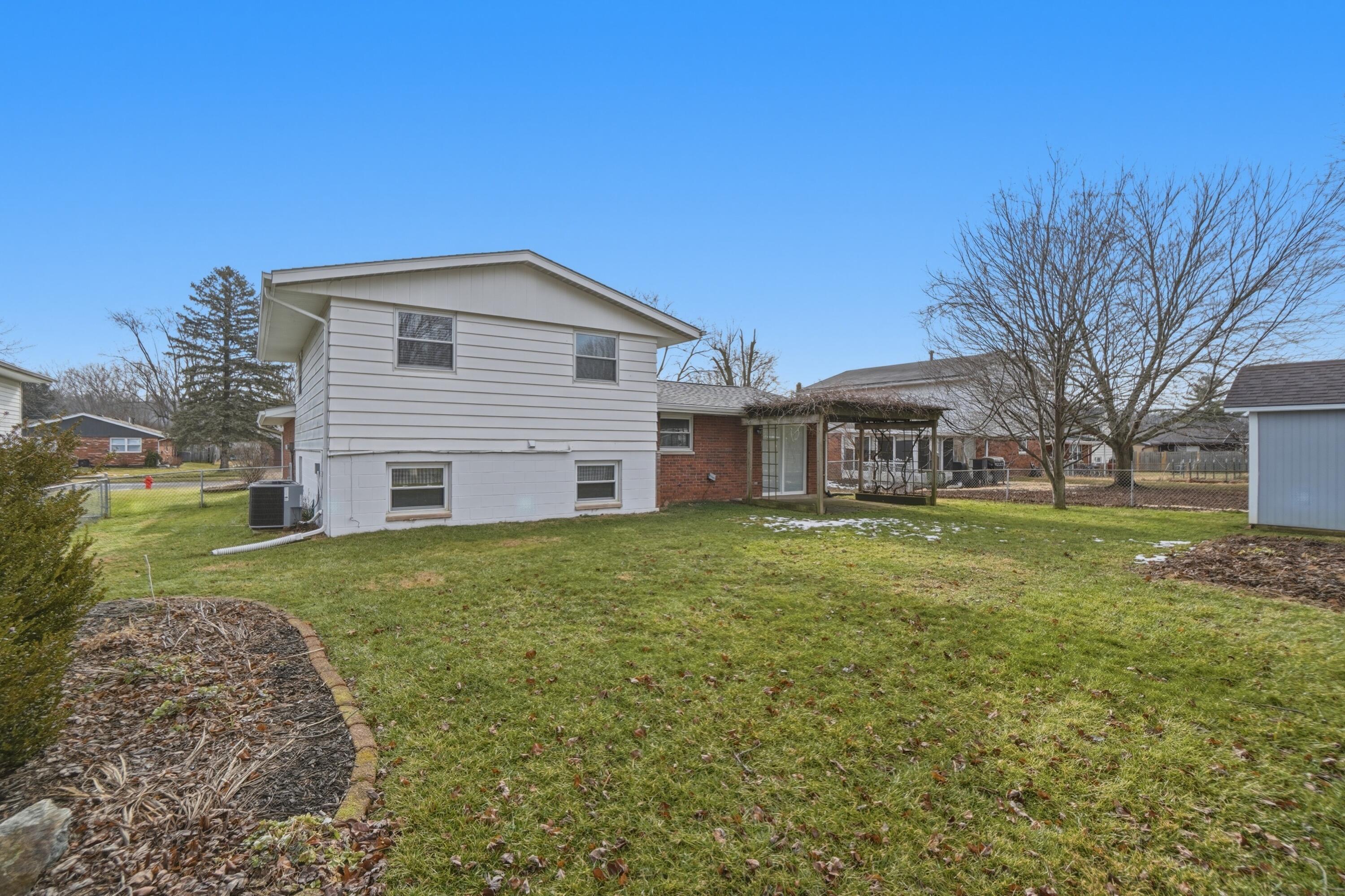 5139 Waverly Street, Fairborn, Ohio 45324