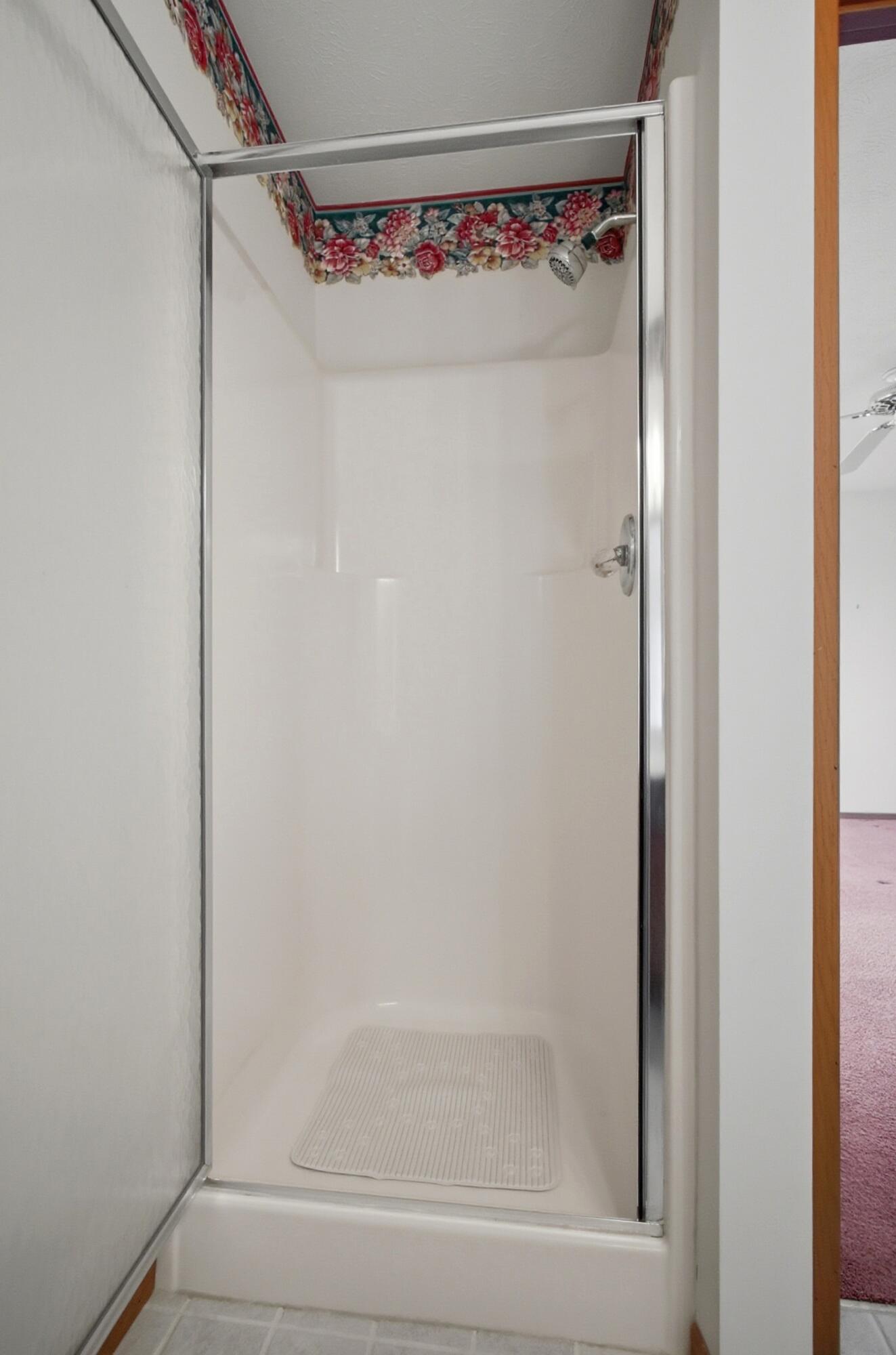 1040 Carson Lane, Springfield, Ohio 45503