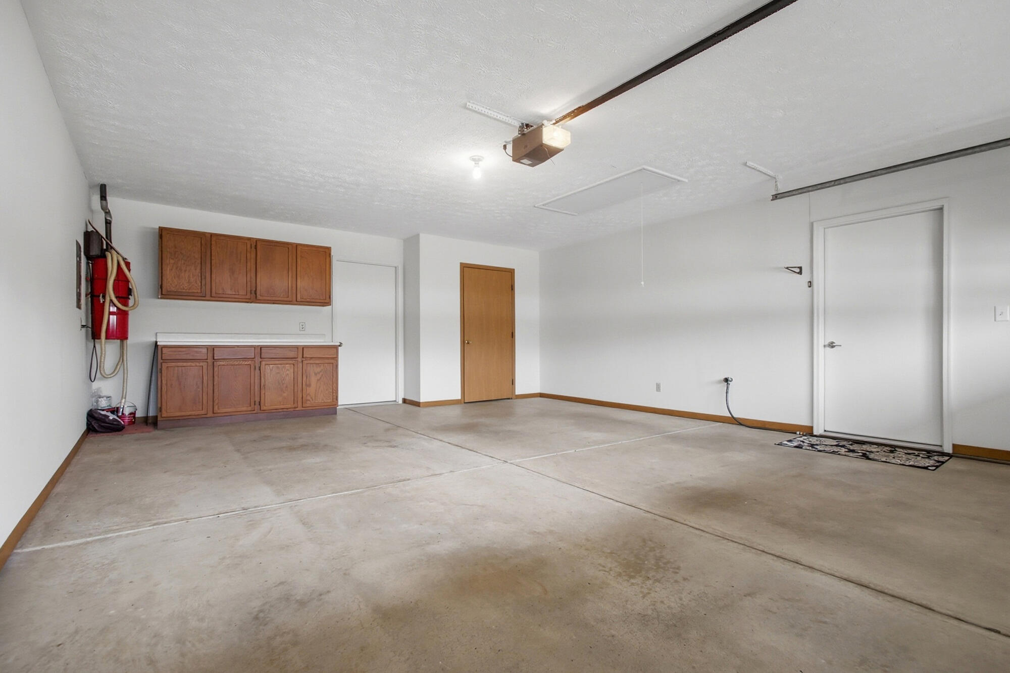 1040 Carson Lane, Springfield, Ohio 45503