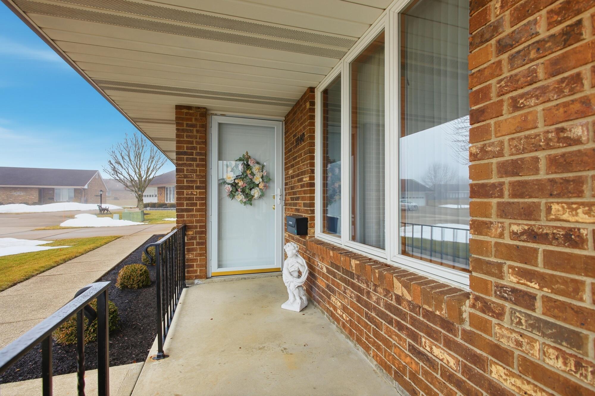 1040 Carson Lane, Springfield, Ohio 45503