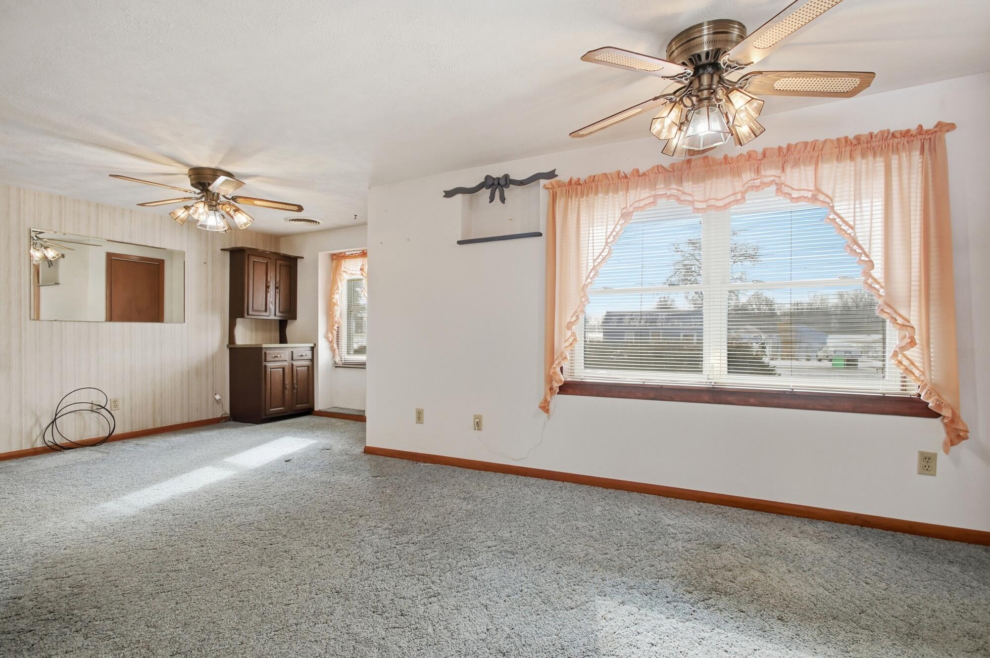 5210 Kerns Road, Springfield, Ohio 45502