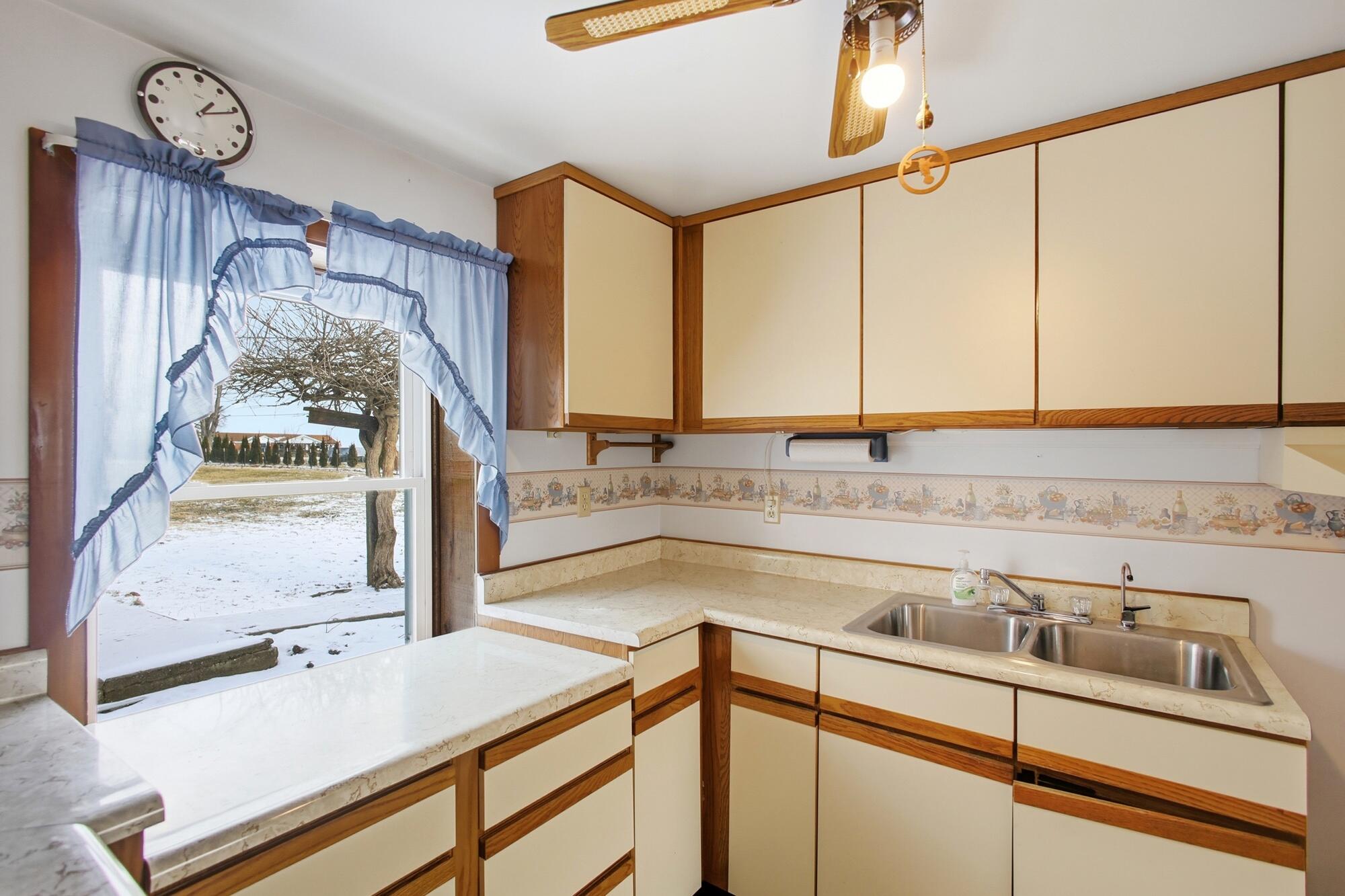 5210 Kerns Road, Springfield, Ohio 45502