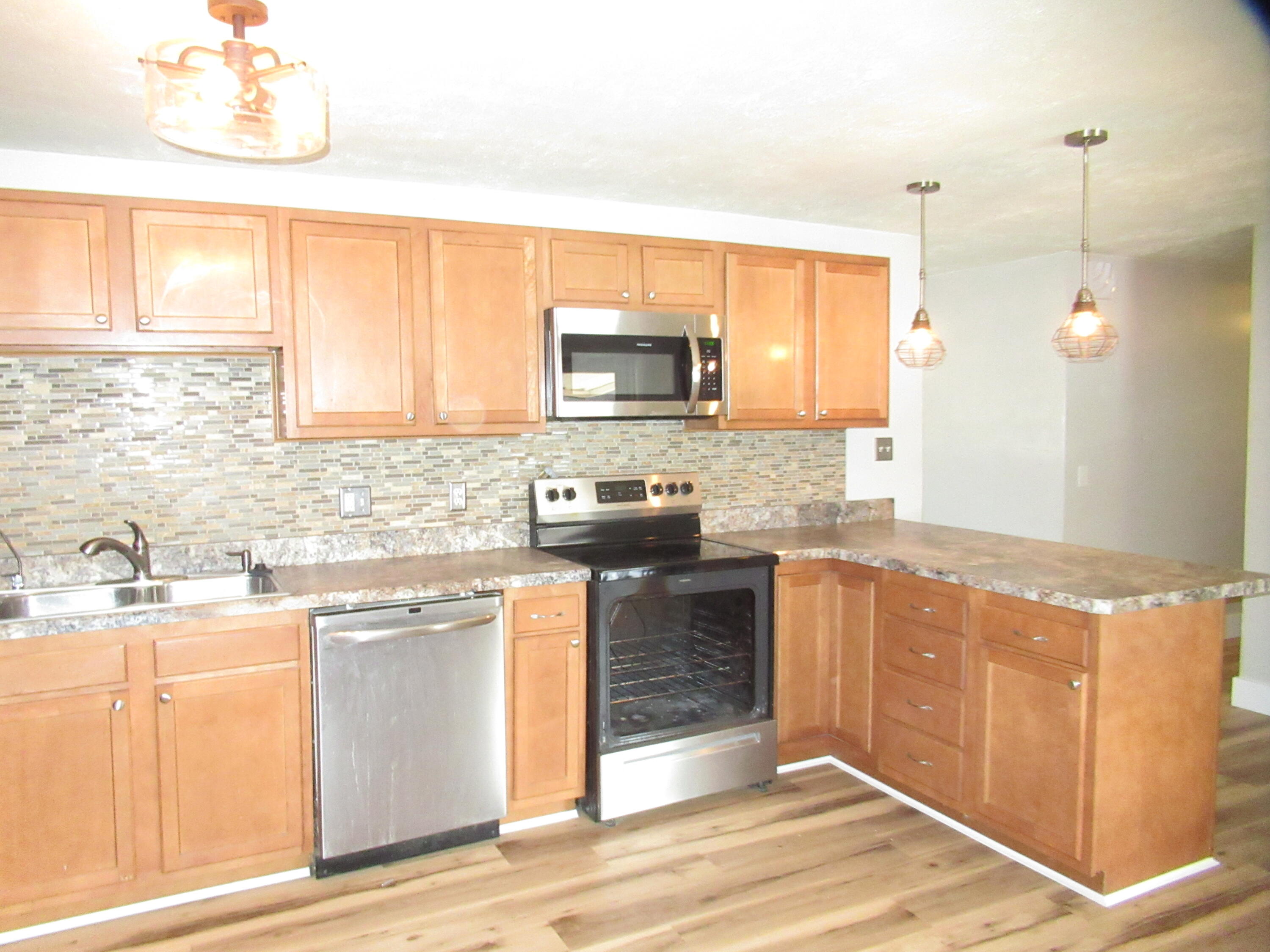 16775 Hunnicut Road, Cambridge City, Indiana 47327