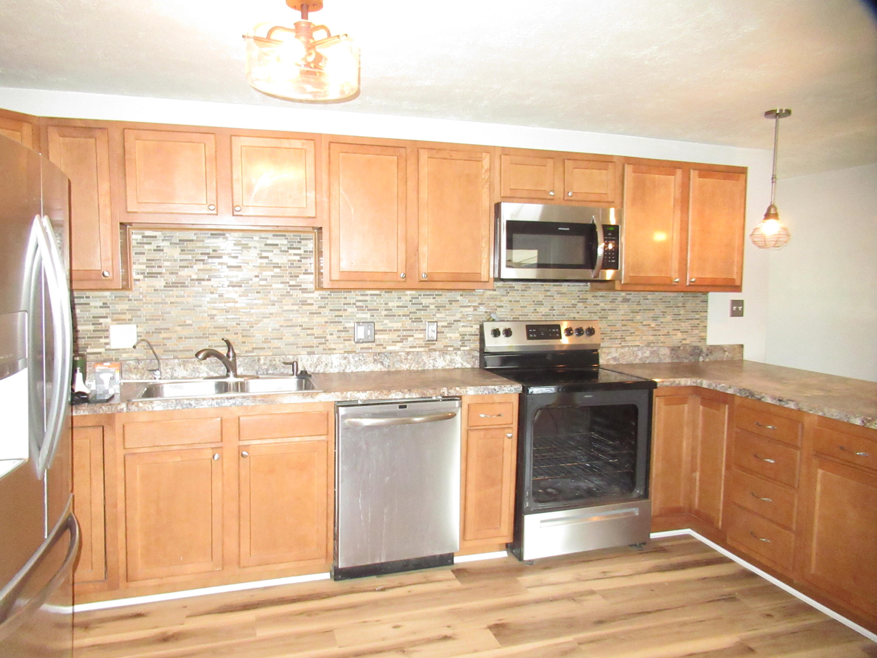 16775 Hunnicut Road, Cambridge City, Indiana 47327