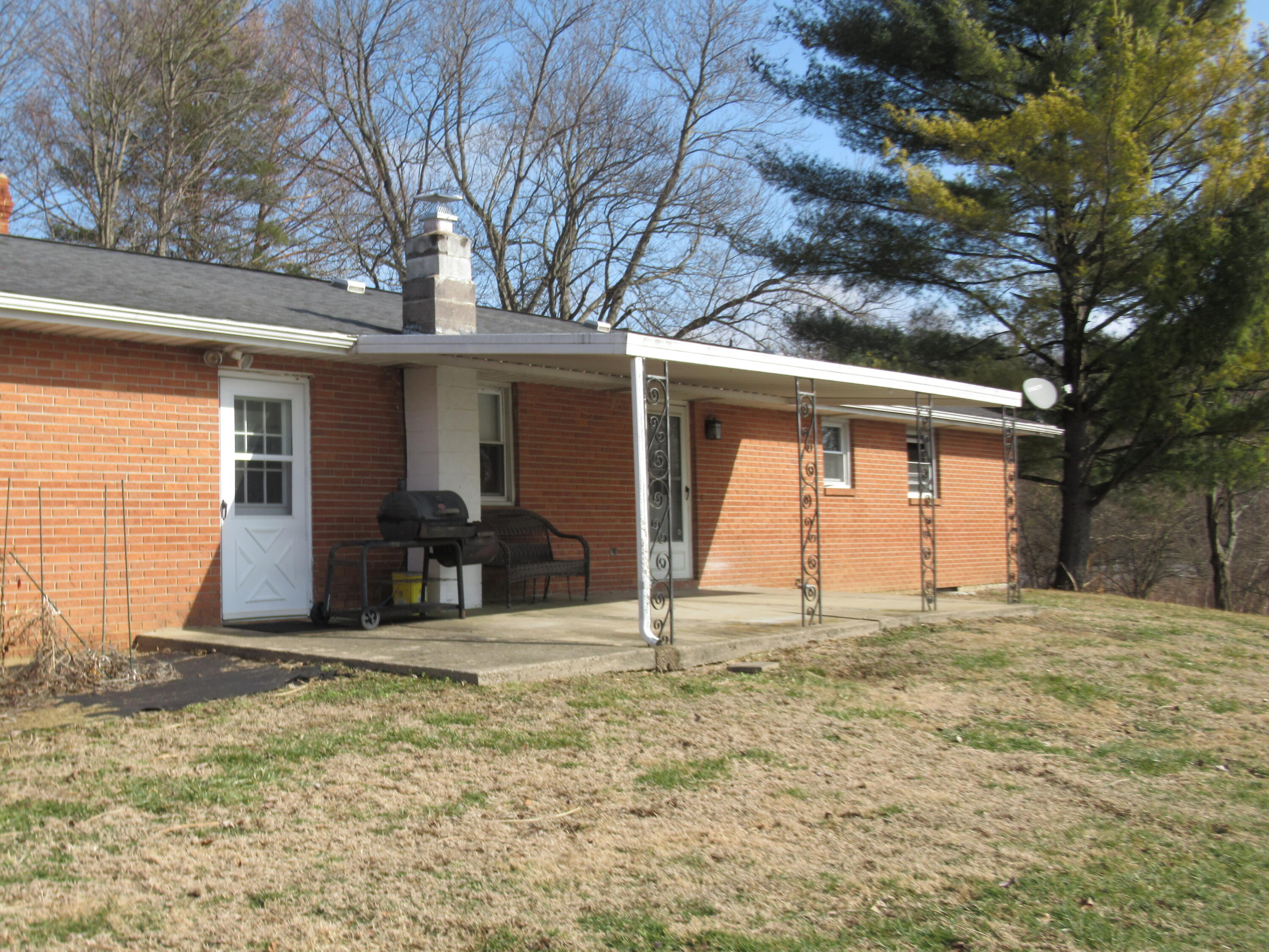 16775 Hunnicut Road, Cambridge City, Indiana 47327