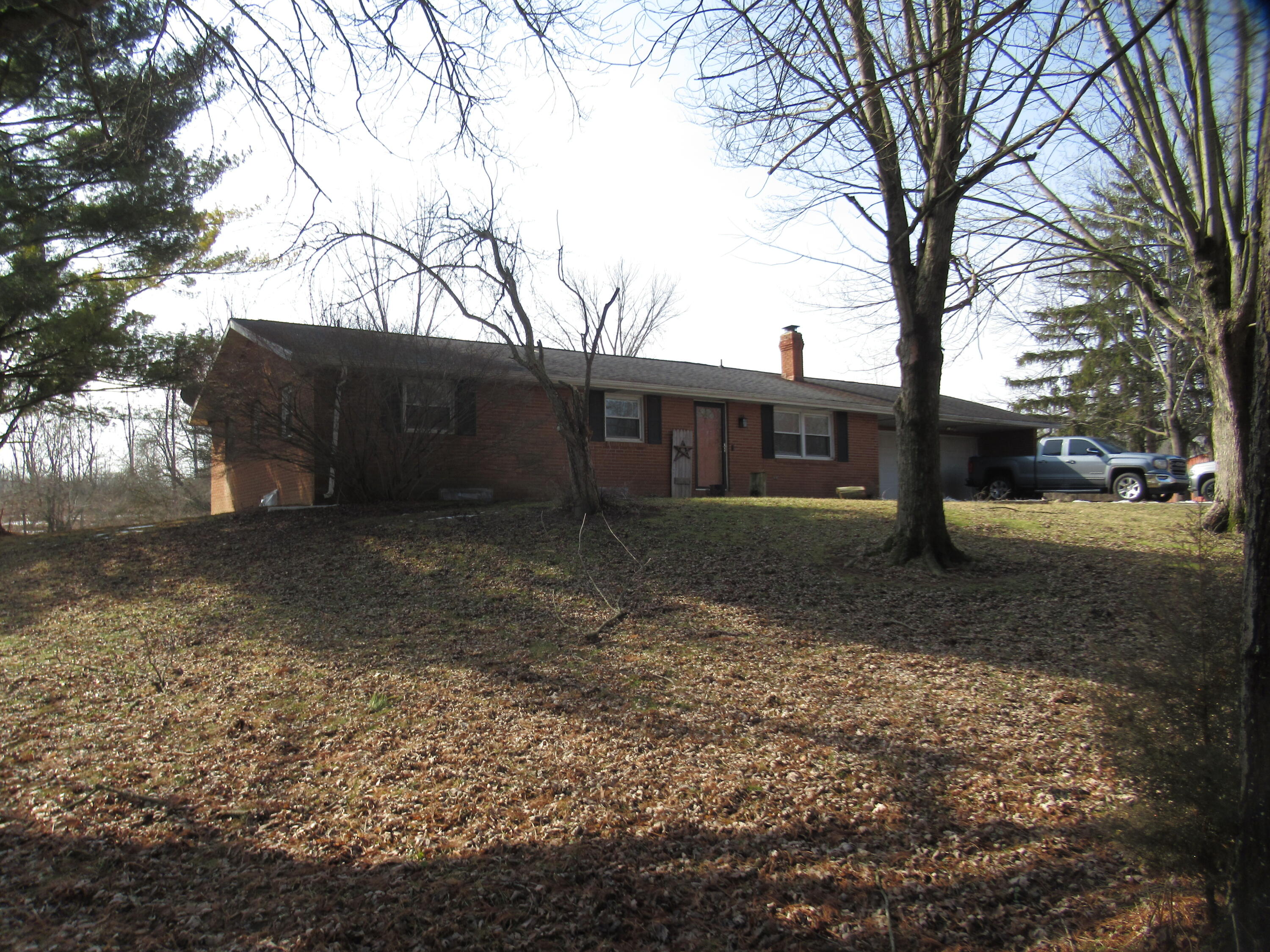16775 Hunnicut Road, Cambridge City, Indiana 47327