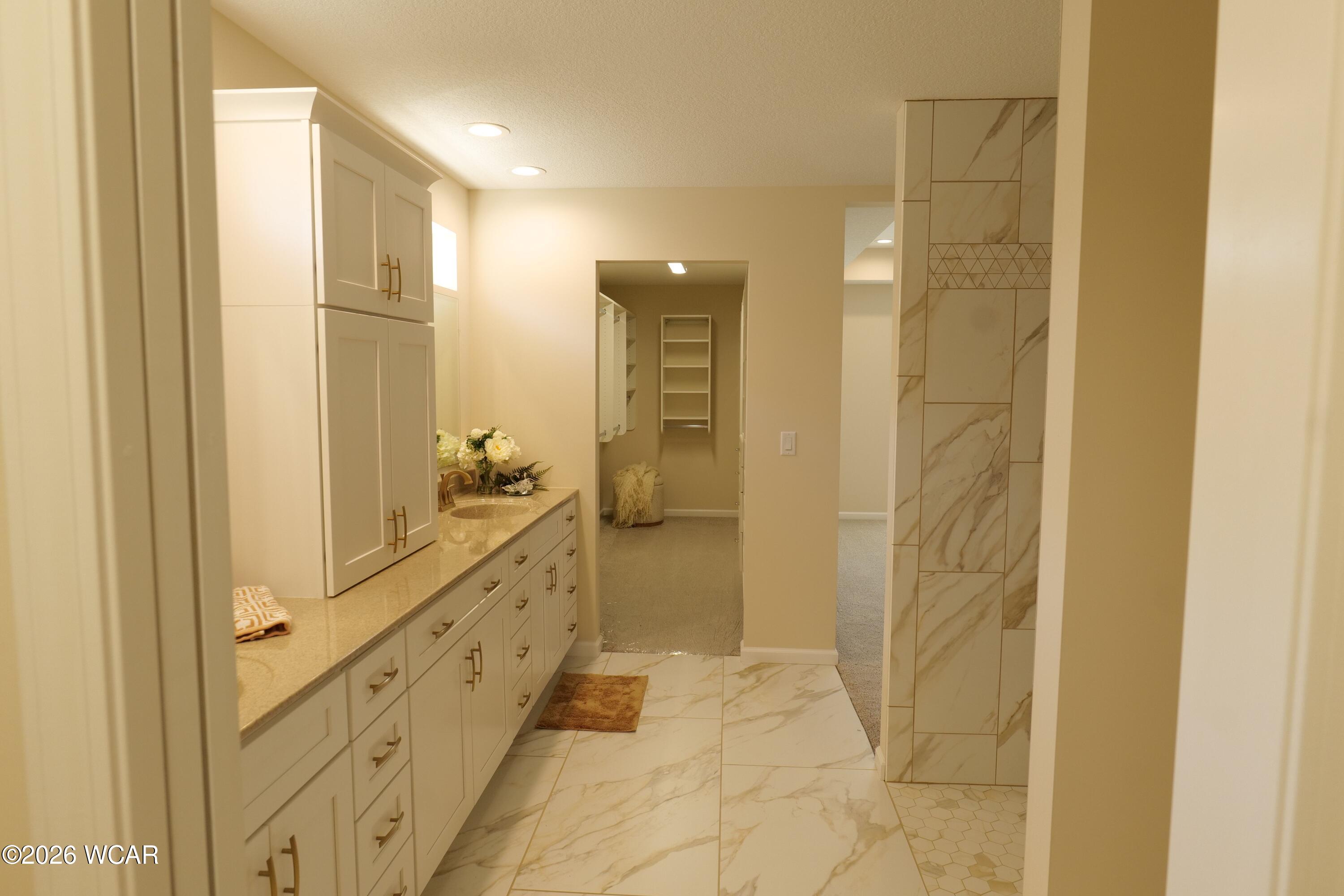 206 Eagles Point East Street, Lima, Ohio