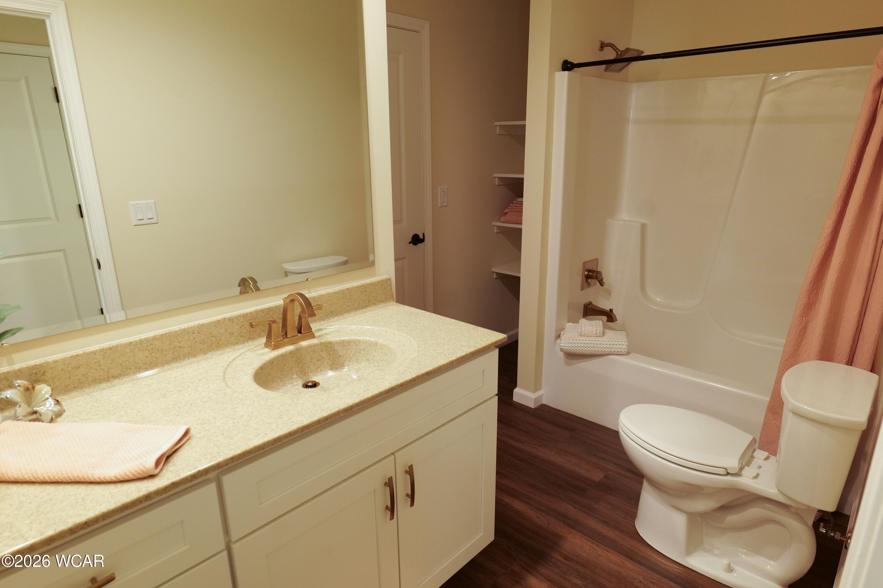 206 Eagles Point East Street, Lima, Ohio