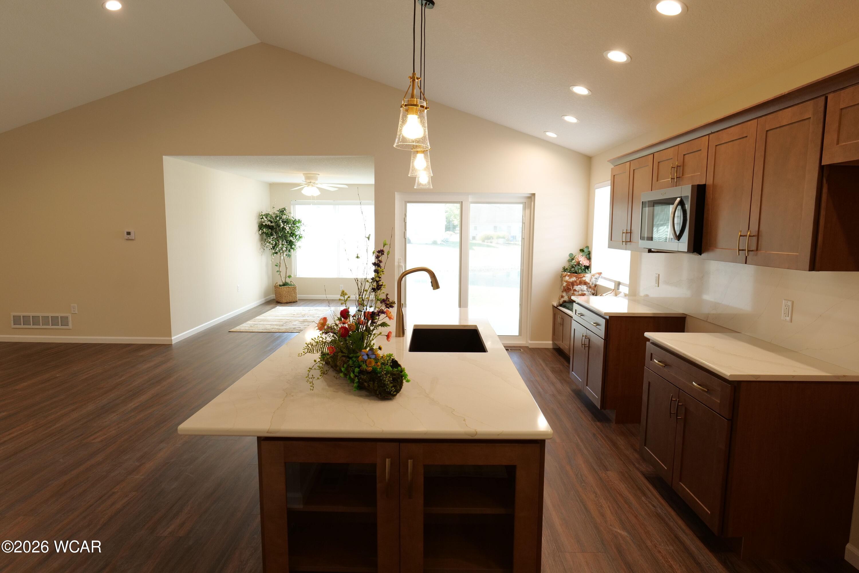 206 Eagles Point East Street, Lima, Ohio