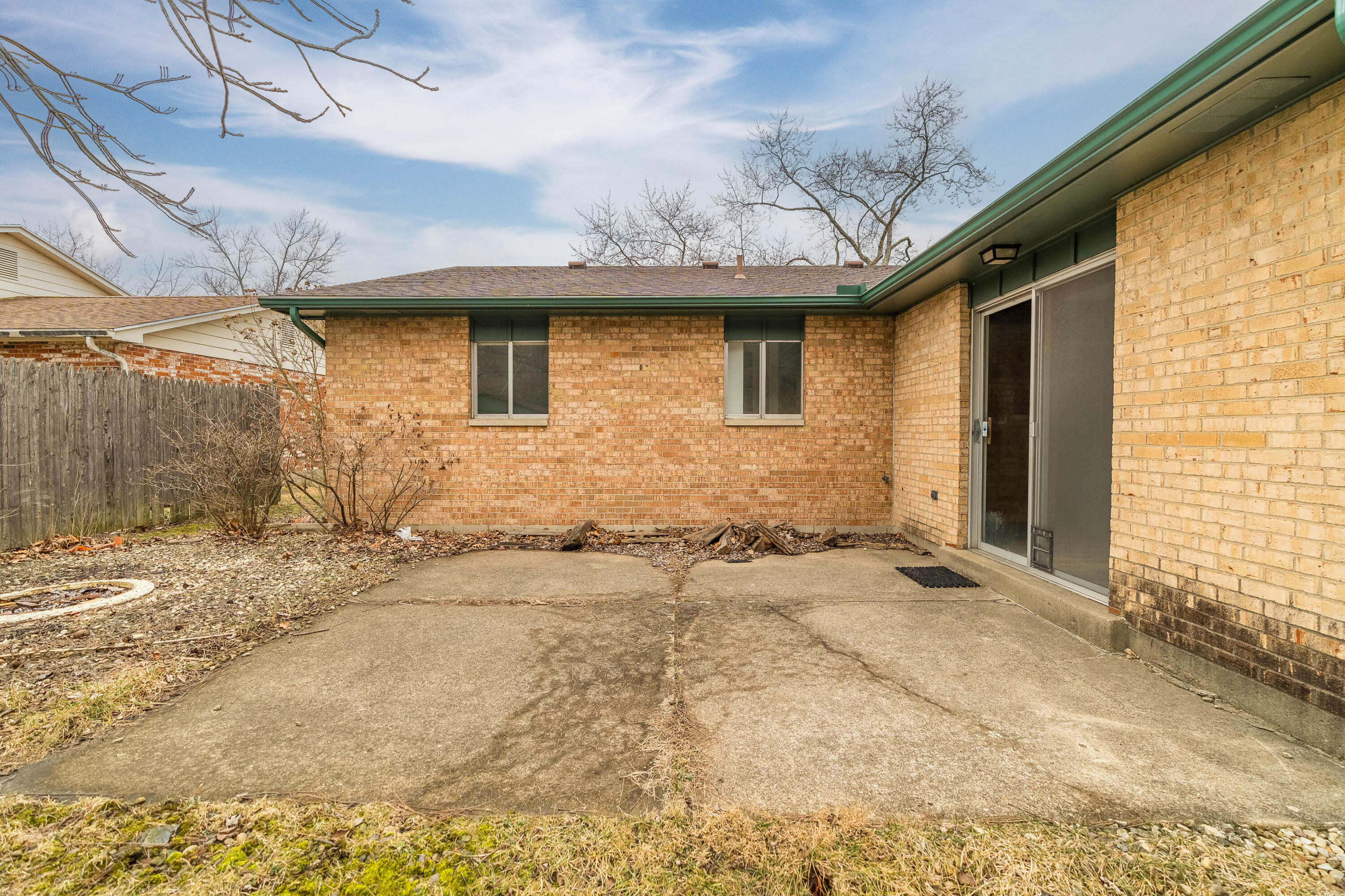 861 Kenbrook Drive, Vandalia, Ohio 45377