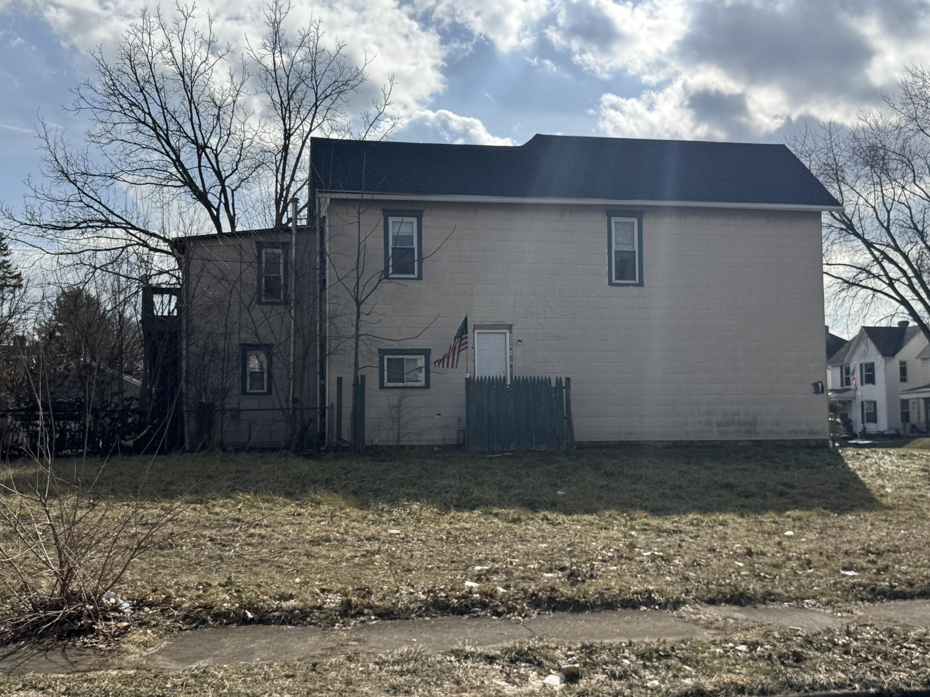 424 Shaffer Street, Springfield, Ohio 45504