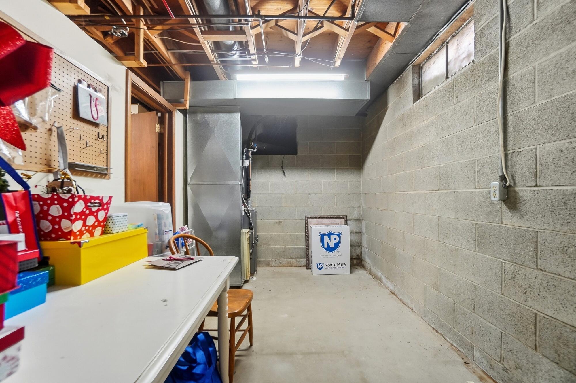 917 White Oak Drive, Springfield, Ohio 45504