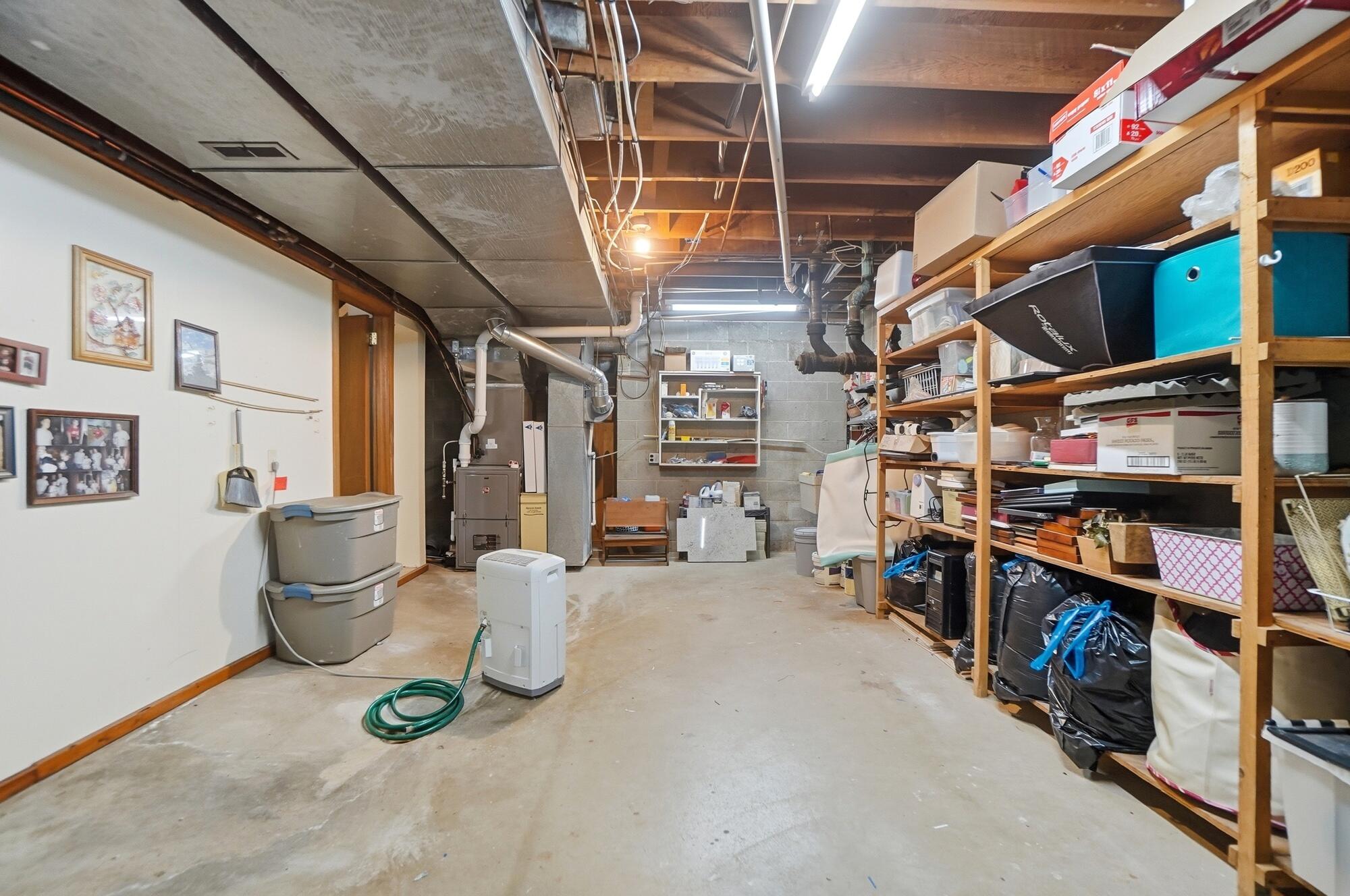 917 White Oak Drive, Springfield, Ohio 45504